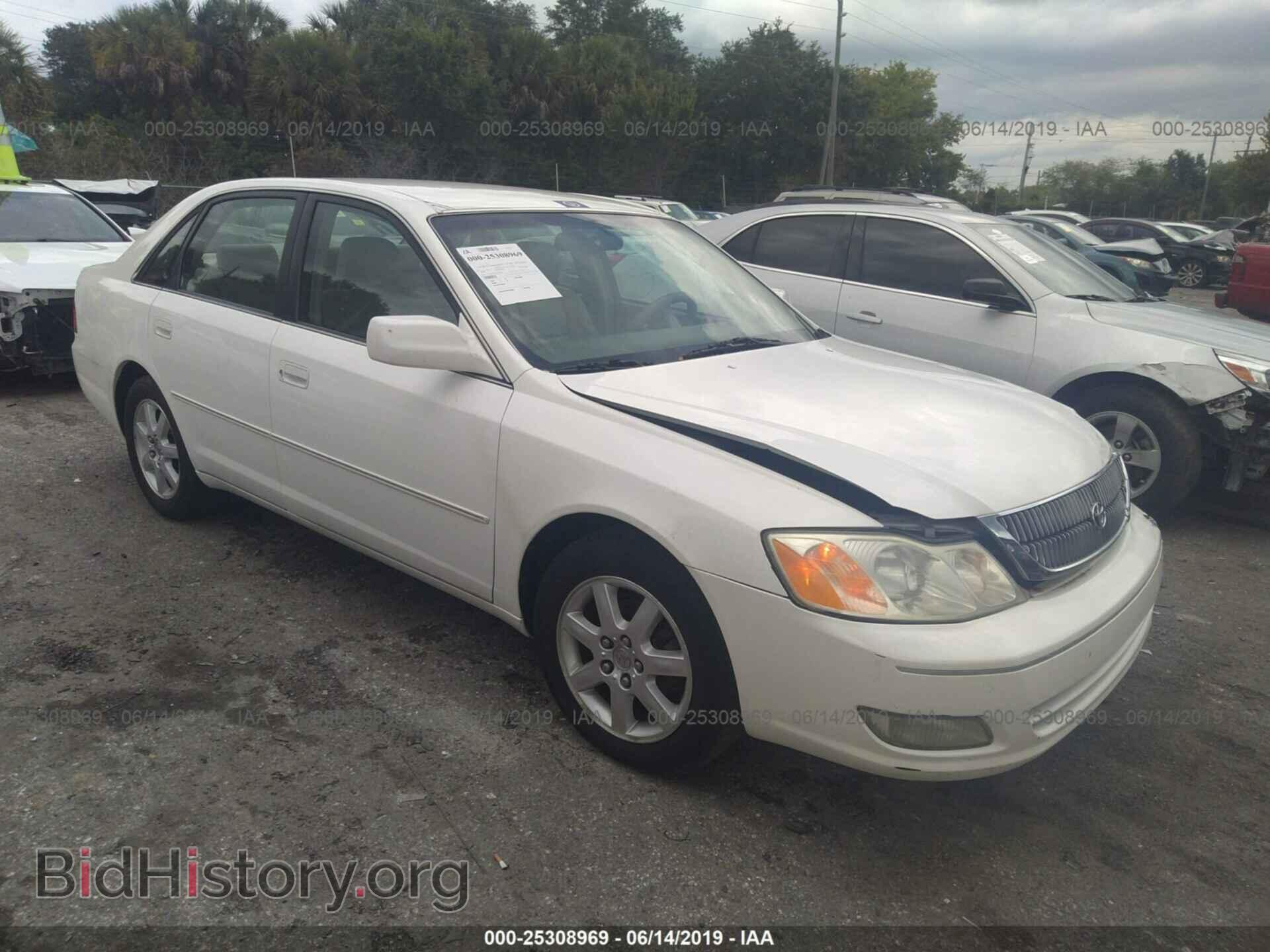 Photo 4T1BF28B82U254345 - TOYOTA AVALON 2002