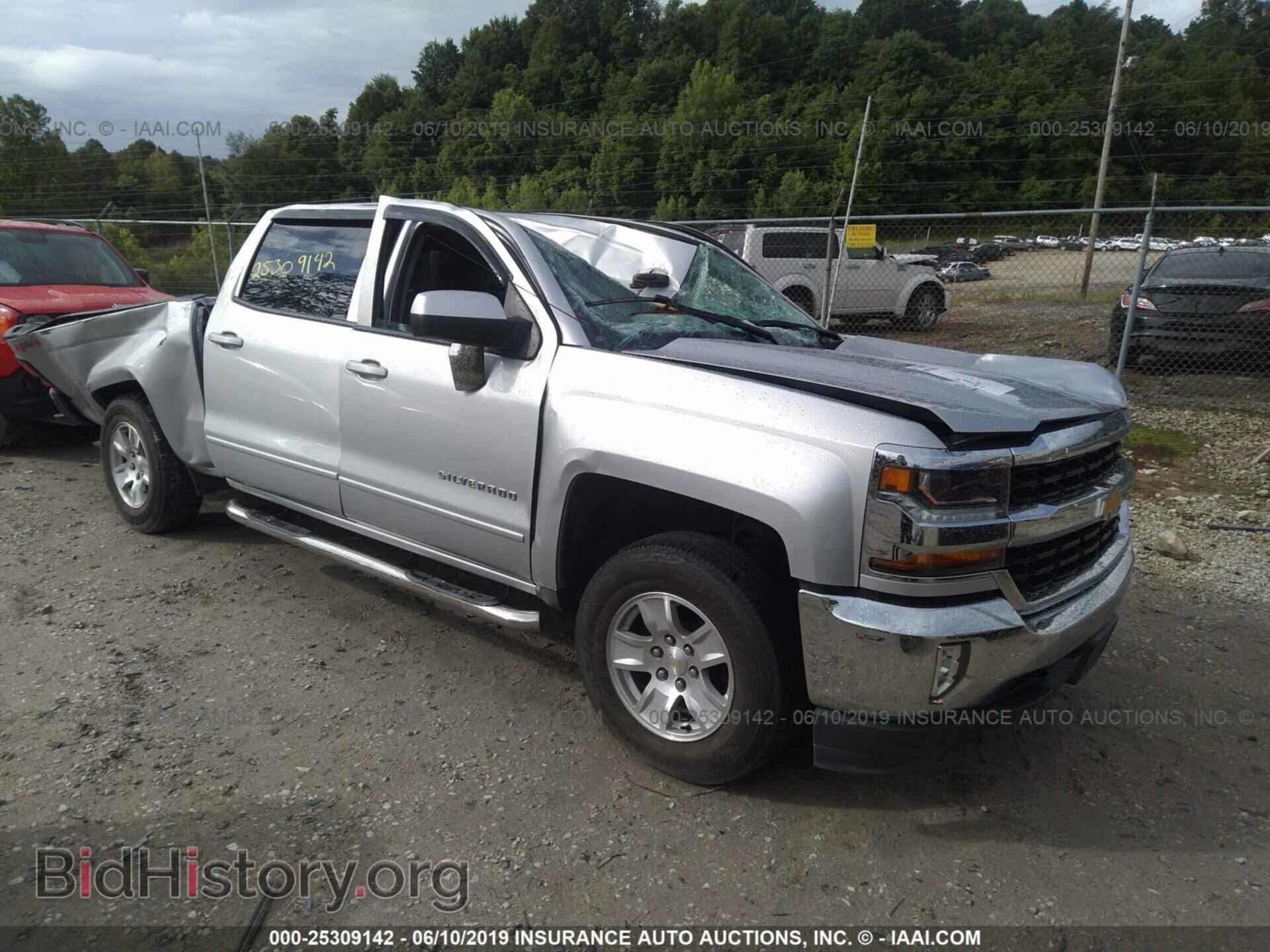 Фотография 3GCUKREC9HG493929 - CHEVROLET SILVERADO 2017