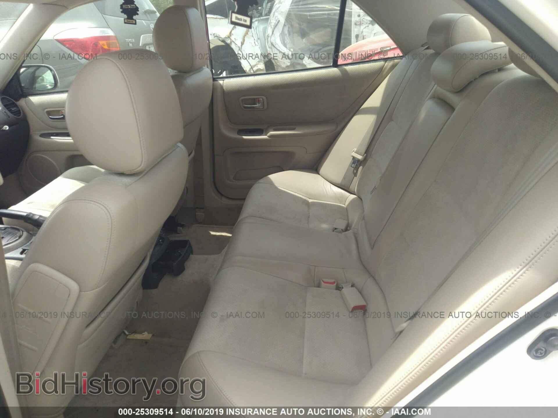 2001 LEXUS IS - VIN: JTHBD182610001131 - Photo 8