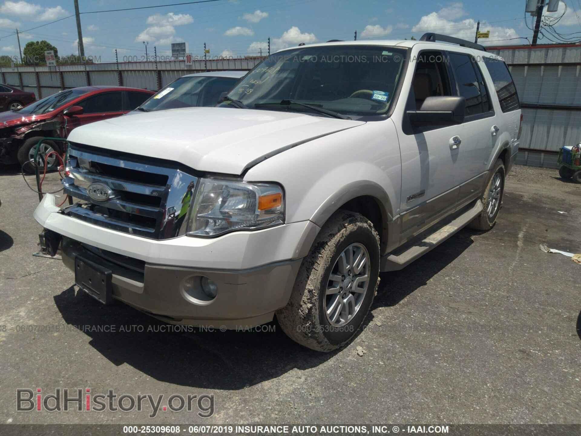 2008 FORD EXPEDITION - VIN: 1FMFU17528LA31973 - Фото 2