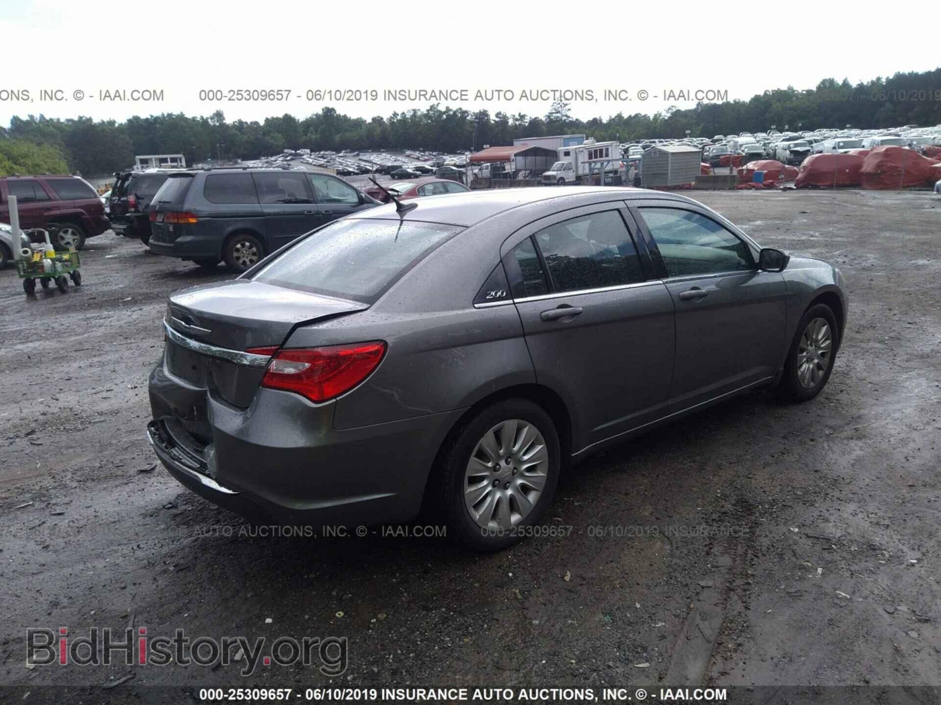 2012 CHRYSLER 200 - VIN: 1C3CCBAB8CN222989 - Фото 4
