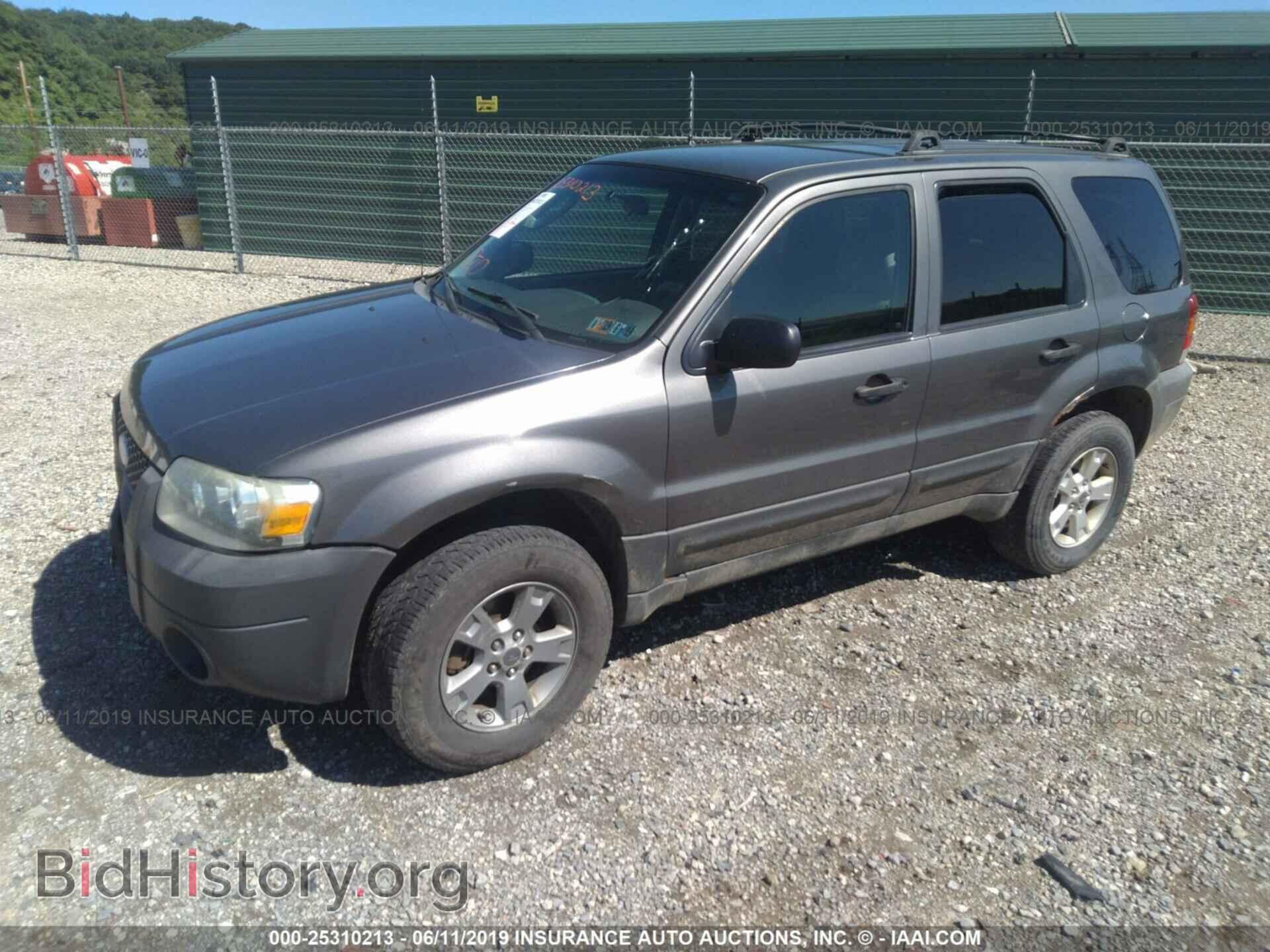 2005 FORD ESCAPE - VIN: 1FMCU93145DA07815 - Фото 2