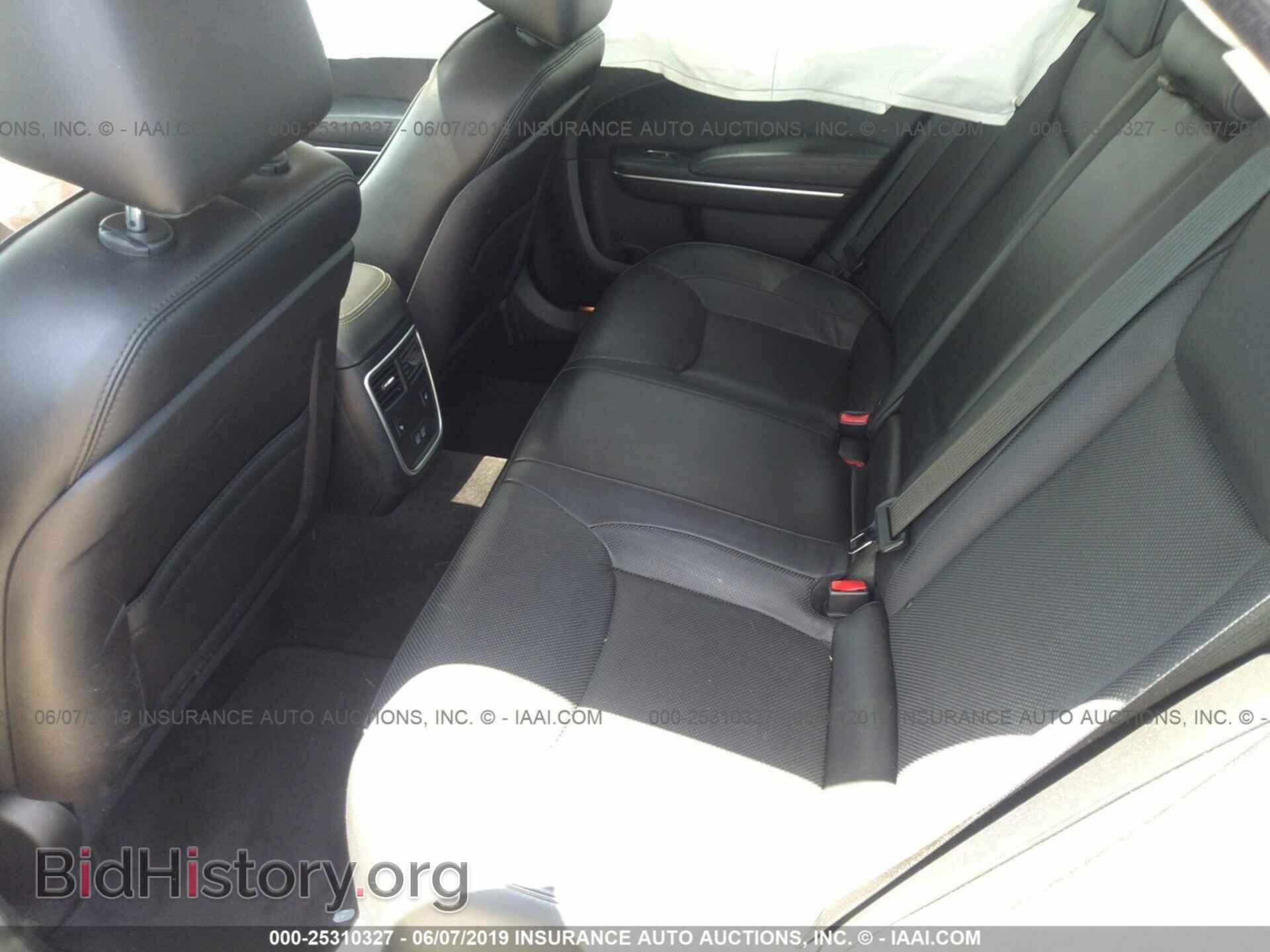2017 CHRYSLER 300C - VIN: 2C3CCAKG5HH591345 - Фото 8
