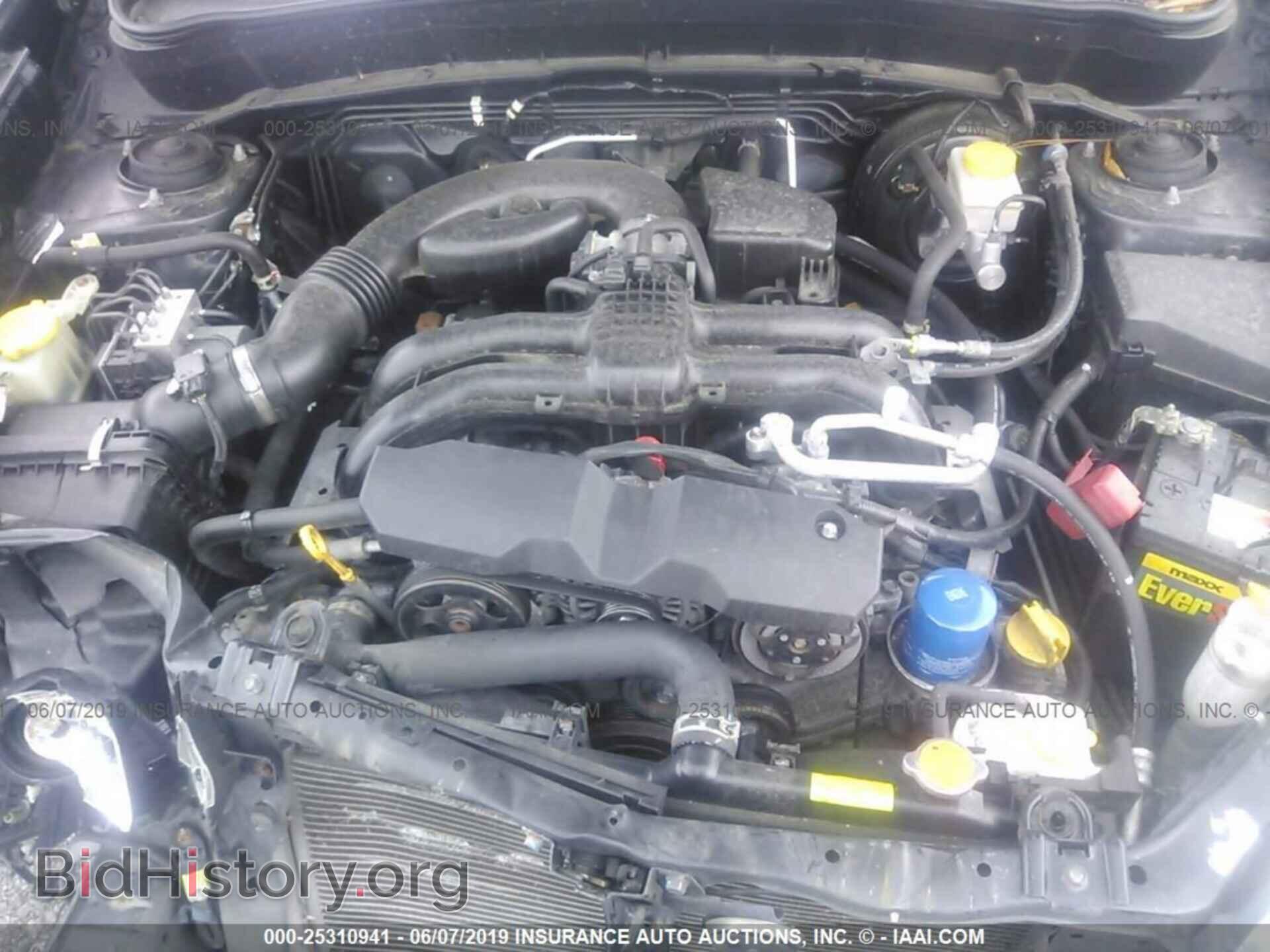 2011 SUBARU FORESTER - VIN: JF2SHAECXBH776779 - Фото 10