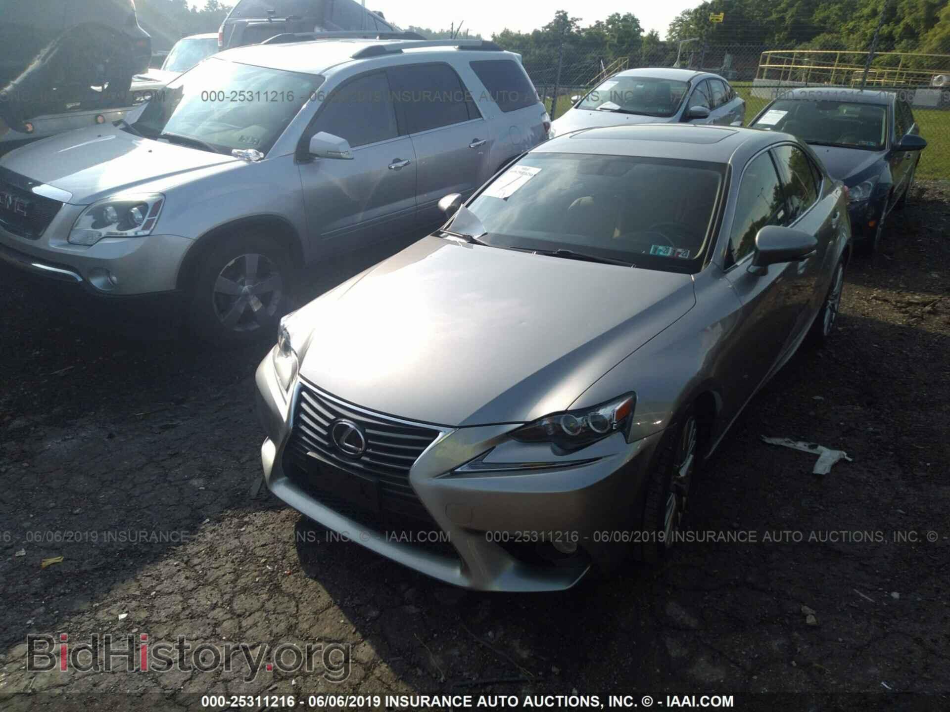 2014 LEXUS IS - VIN: JTHCF1D26E5006763 - Photo 2