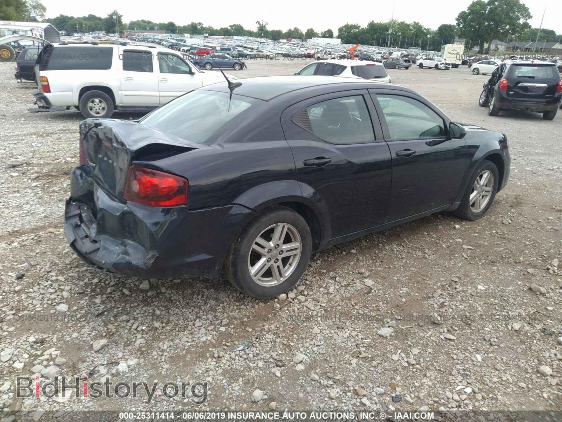 2011 DODGE AVENGER - VIN: 1B3BD1FB6BN520318 - Фото 4