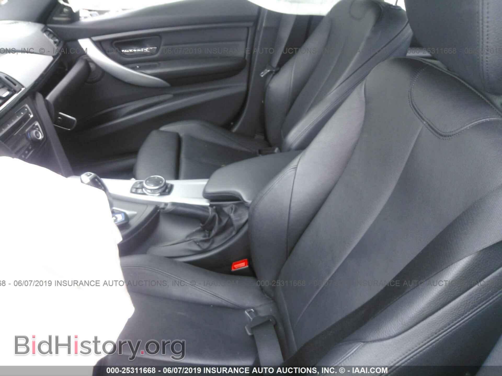 2014 BMW 335 - VIN: WBA3B9G52ENR91545 - Фото 5