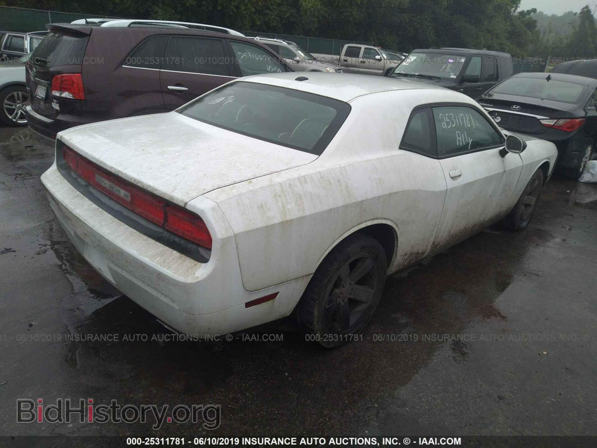 2011 DODGE CHALLENGER - VIN: 2B3CJ4DG2BH600981 - Фото 4