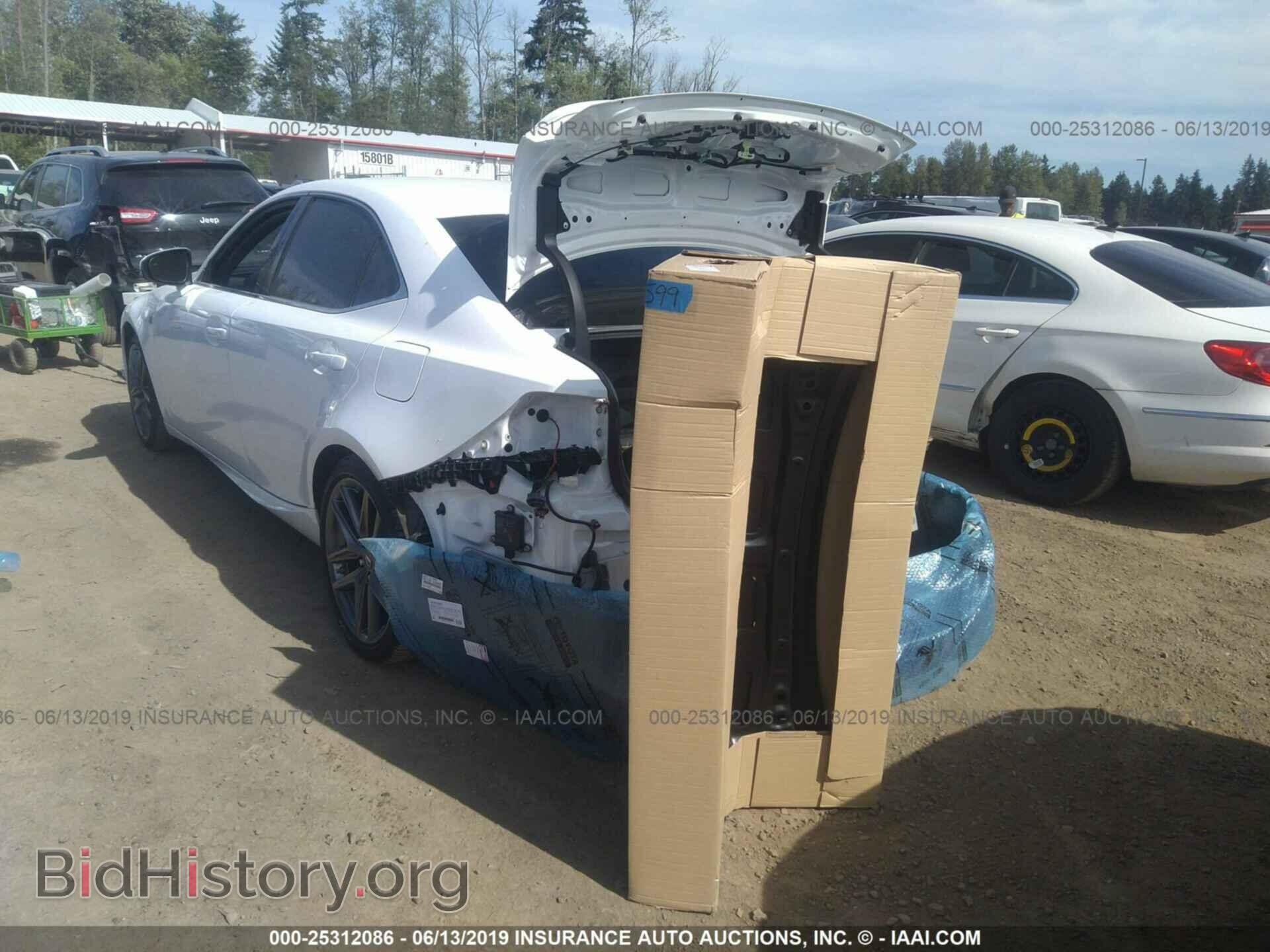 2017 LEXUS IS - VIN: JTHCE1D24H5014481 - Photo 3