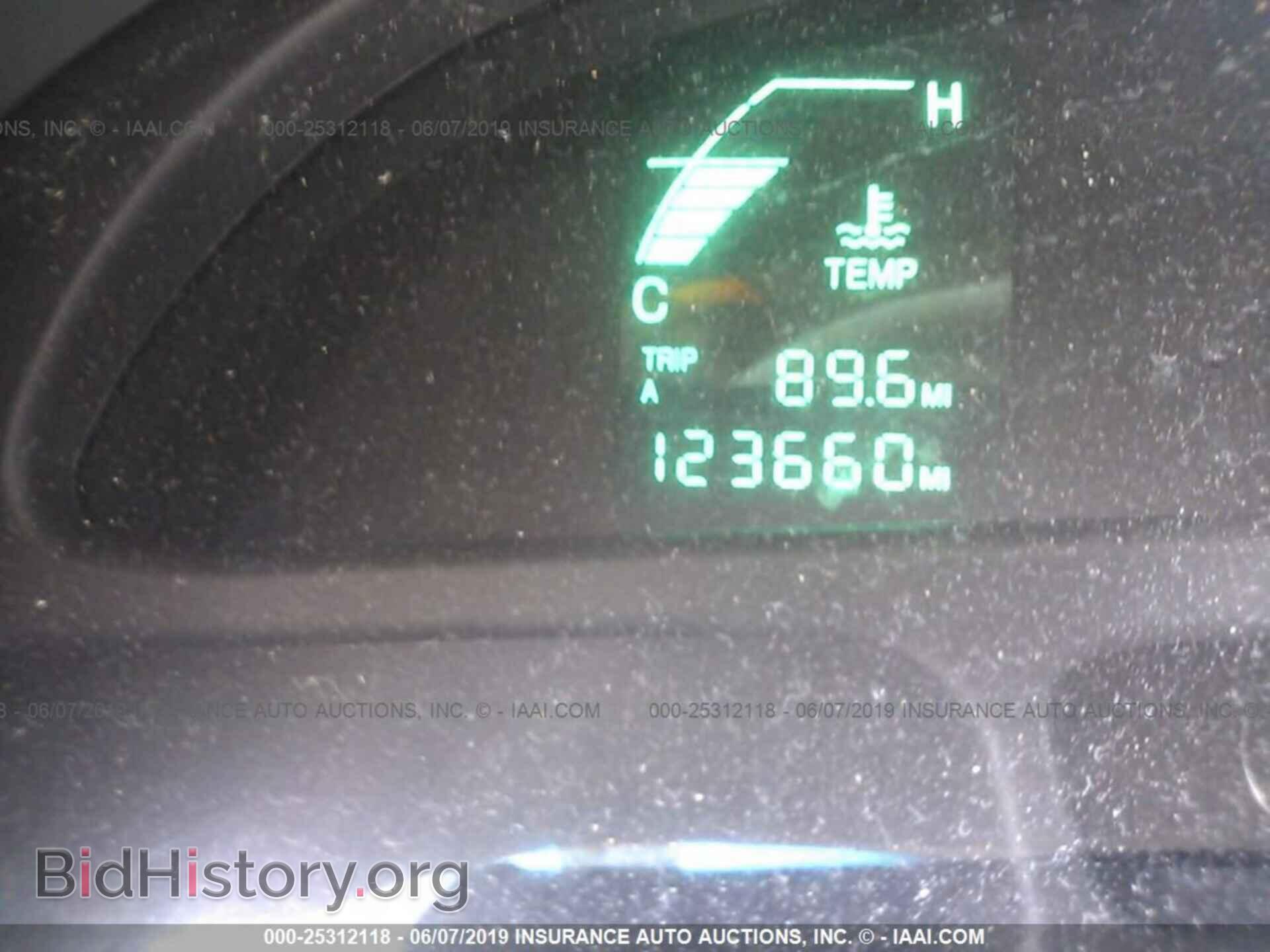 2000 CADILLAC DEVILLE - VIN: 1G6KD54Y6YU332686 - Фото 7