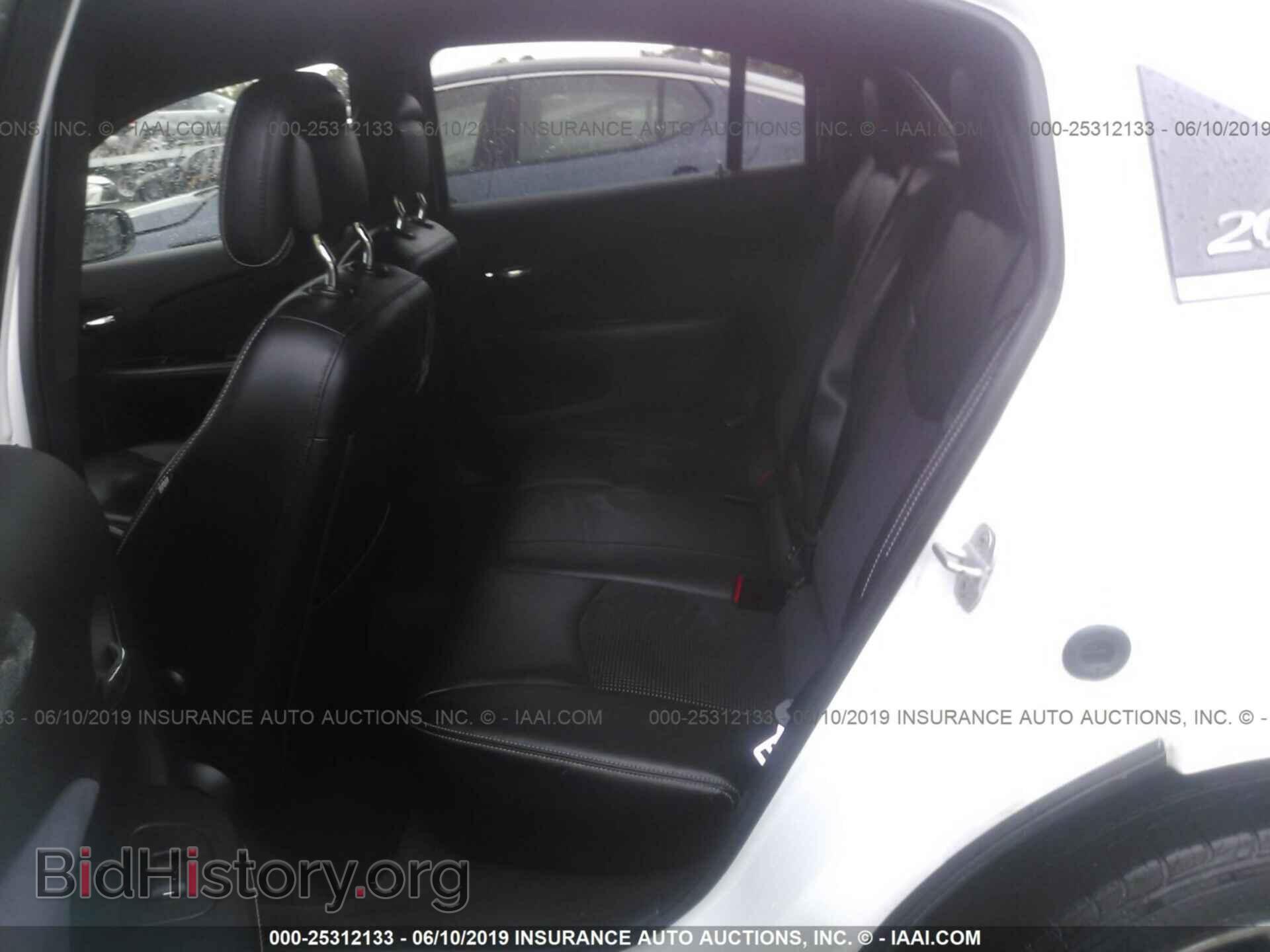 2012 CHRYSLER 200 - VIN: 1C3CCBHG1CN106051 - Фото 8