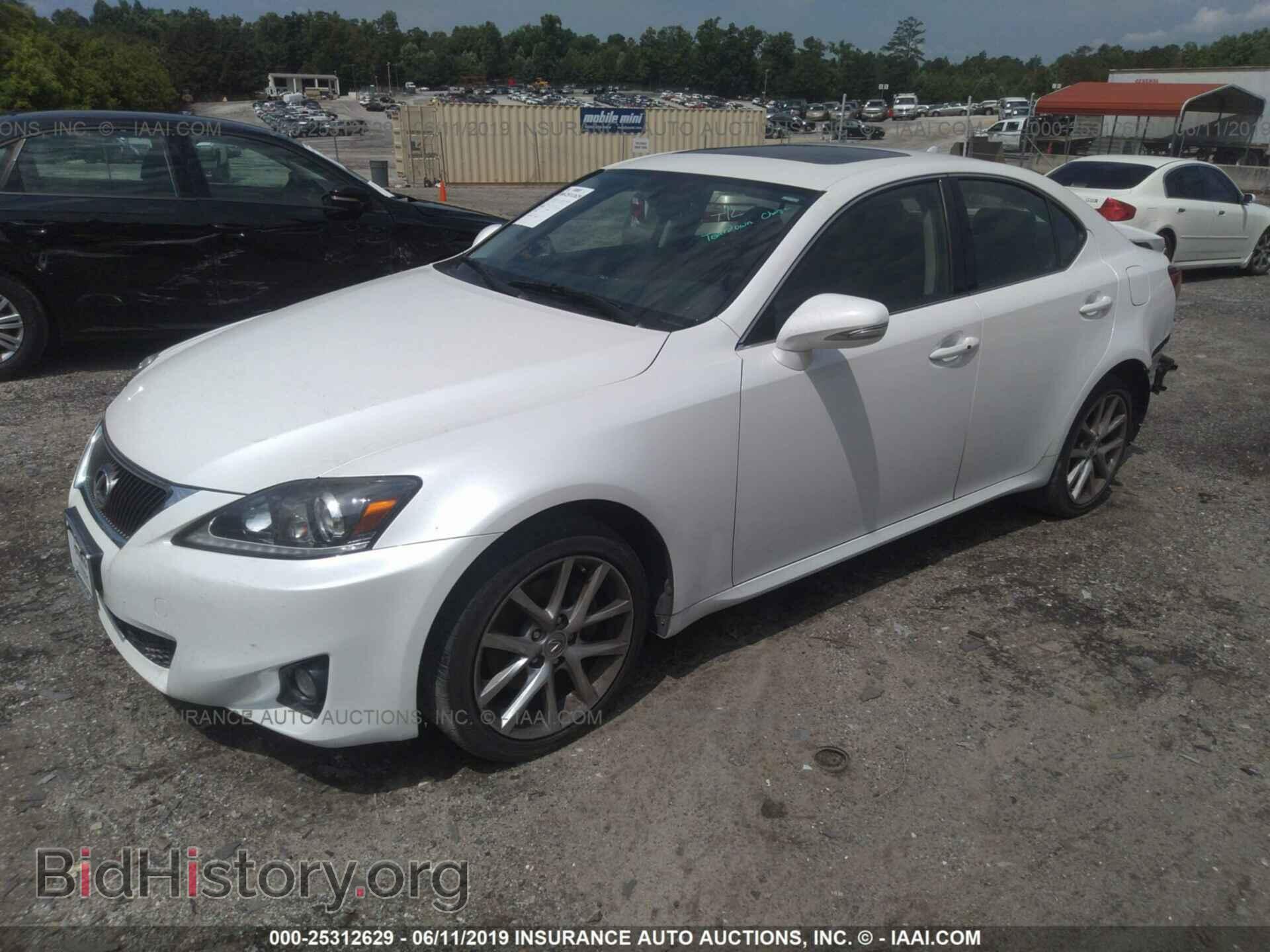 2013 LEXUS IS - VIN: JTHCF5C20D5063449 - Фото 2