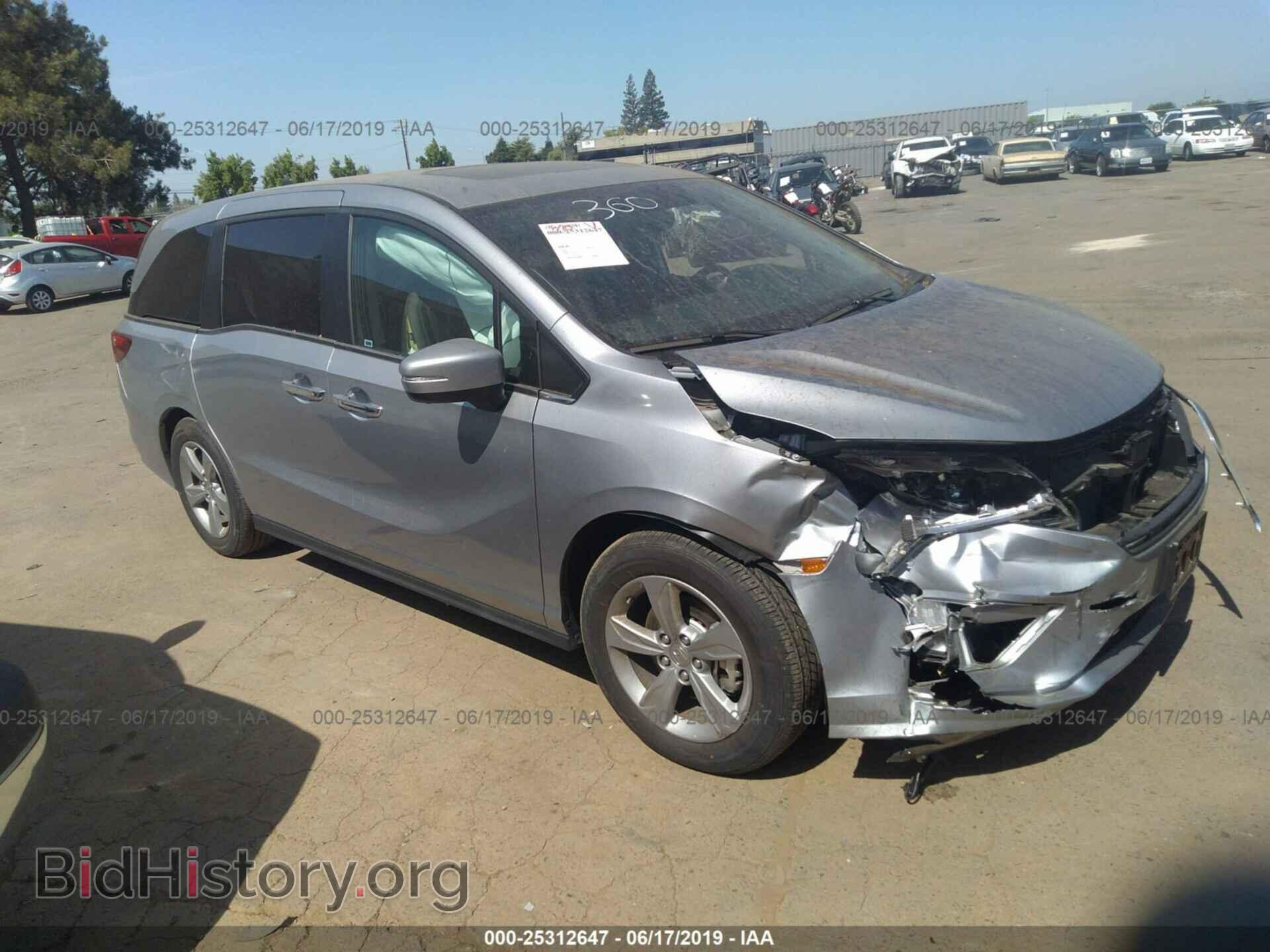 Photo 5FNRL6H73JB045665 - HONDA ODYSSEY 2018