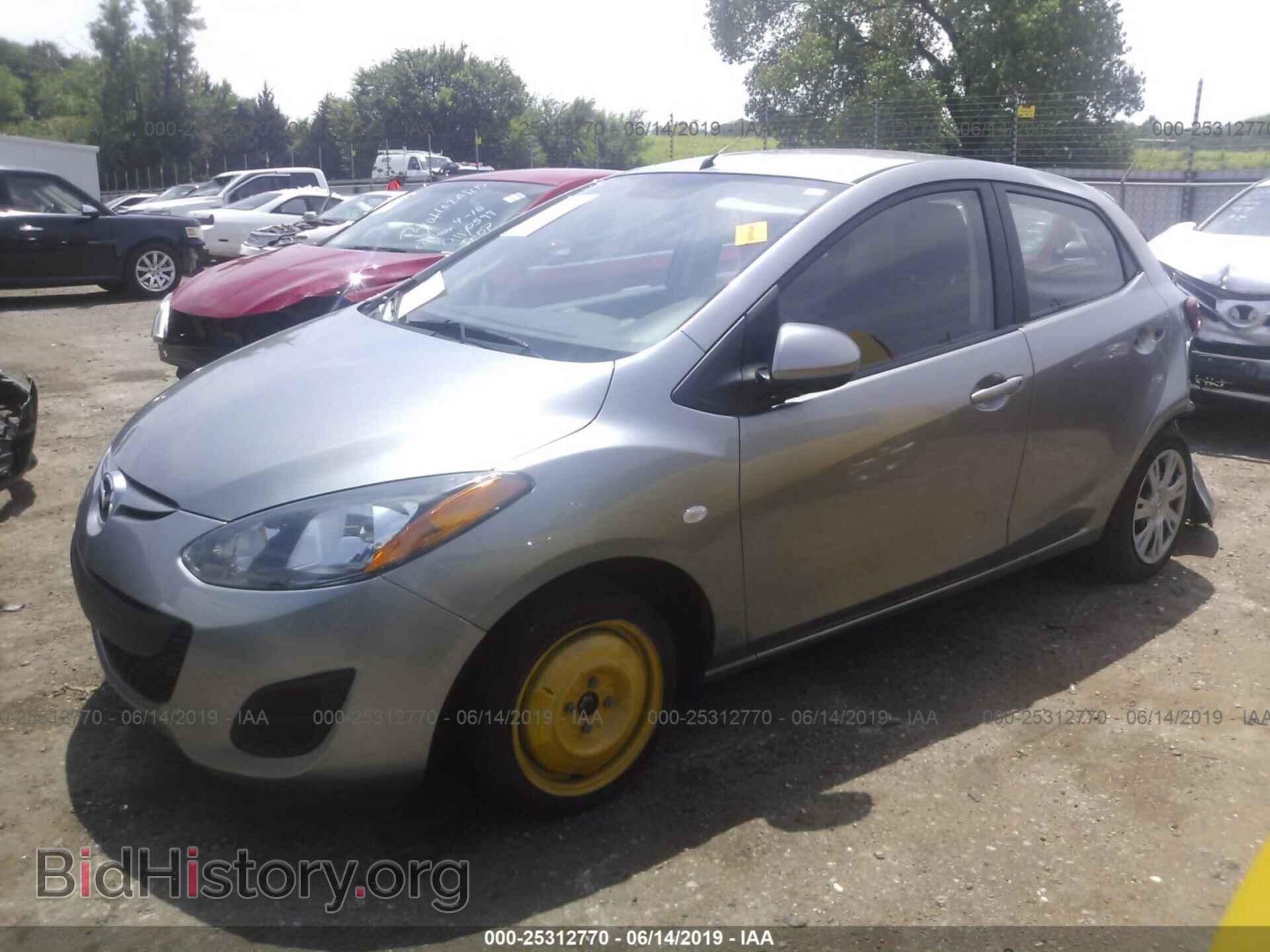 2014 MAZDA MAZDA2 - VIN: JM1DE1KY4E0171191 - Photo 2