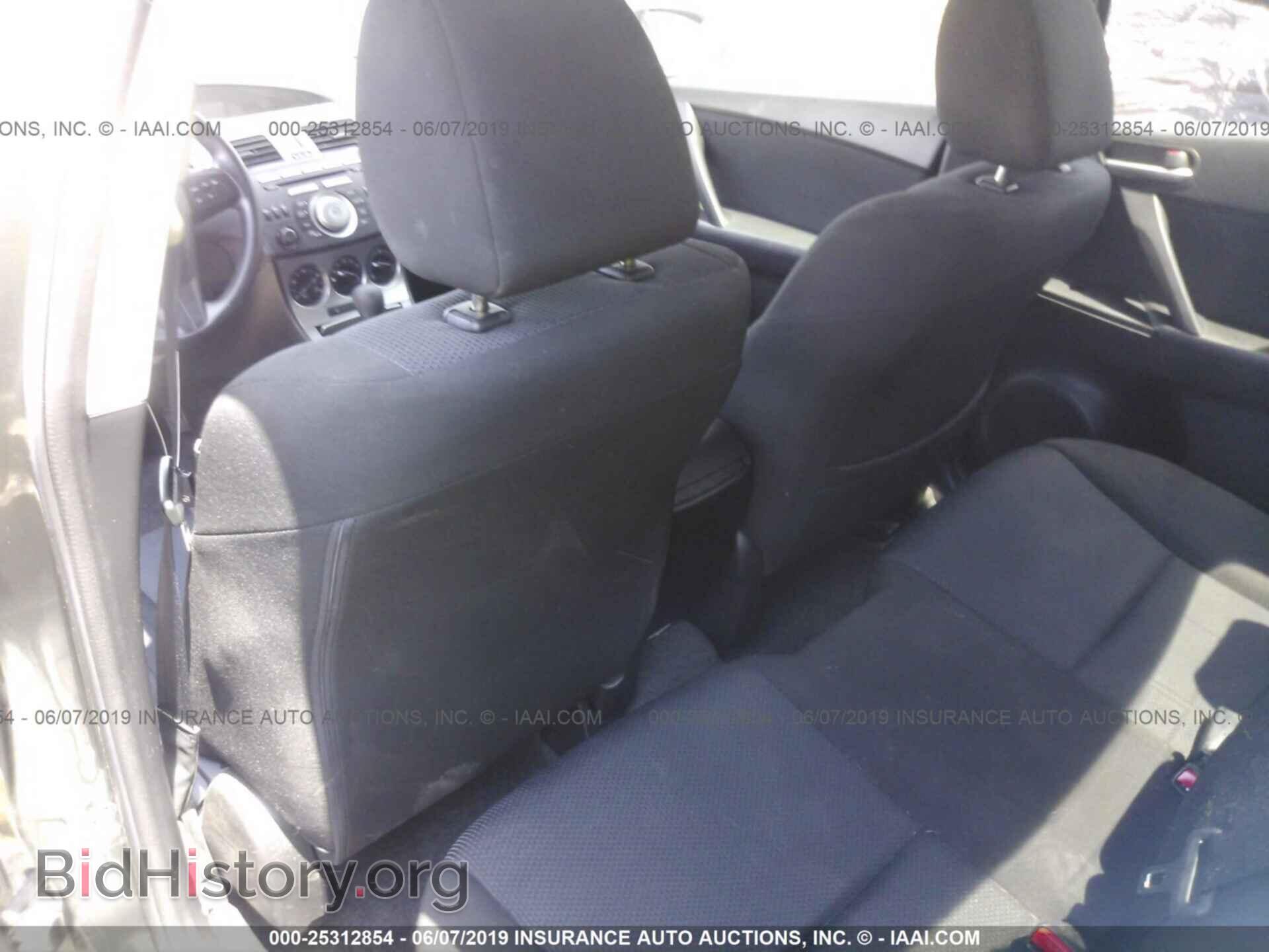2011 MAZDA 3 - VIN: JM1BL1VF1B1403436 - Photo 8