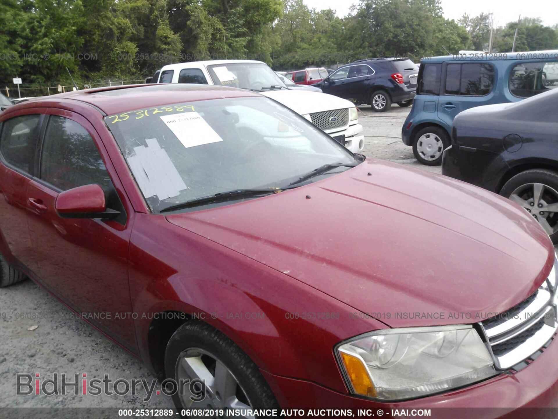 2011 DODGE AVENGER - VIN: 1B3BD2FG8BN532374 - Photo 6