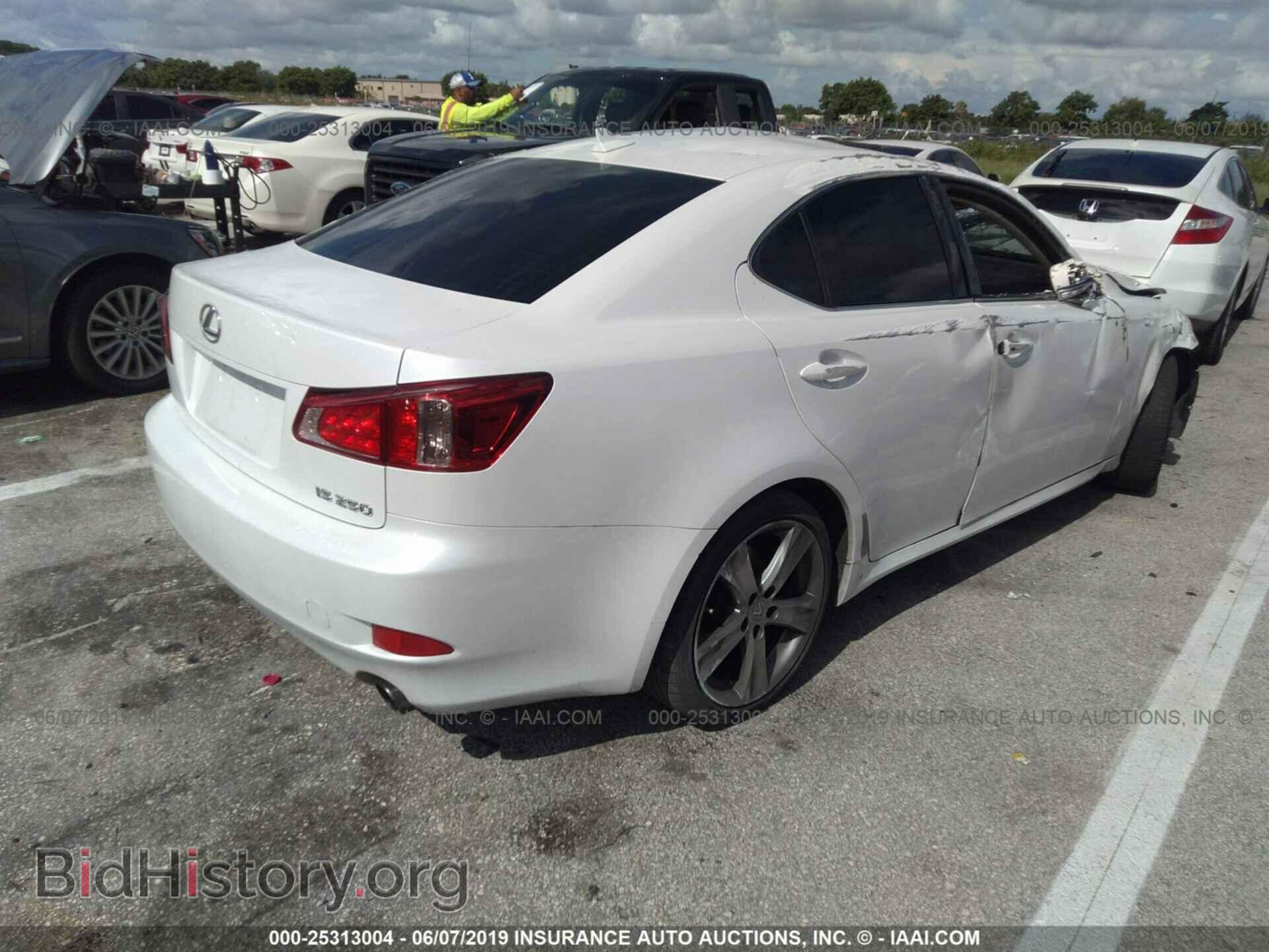 2013 LEXUS IS - VIN: JTHBF5C29D5189773 - Photo 4