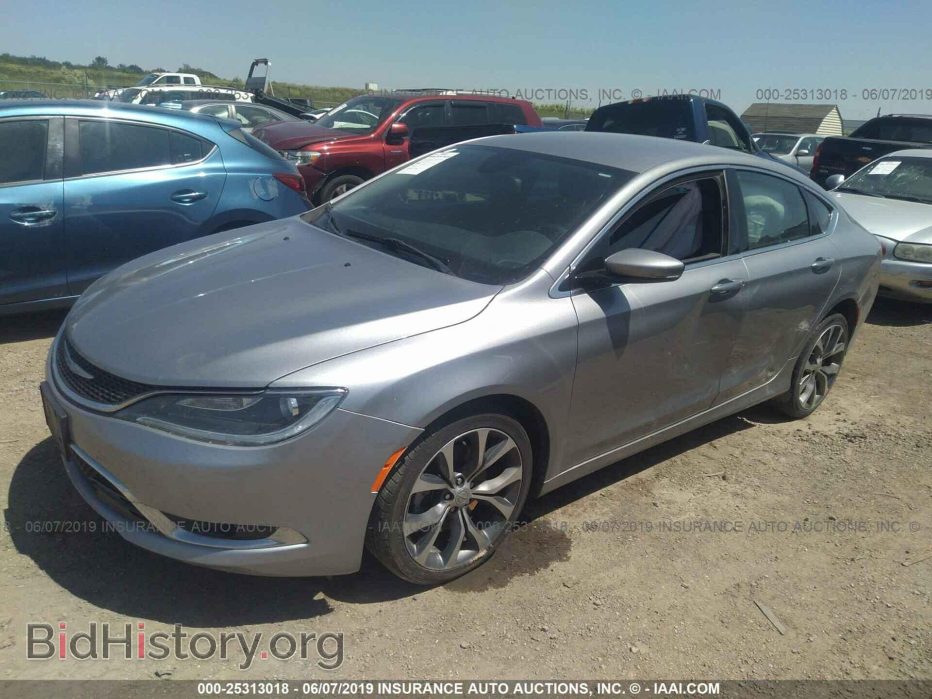 2016 CHRYSLER 200 - VIN: 1C3CCCCB9GN146787 - Фото 2