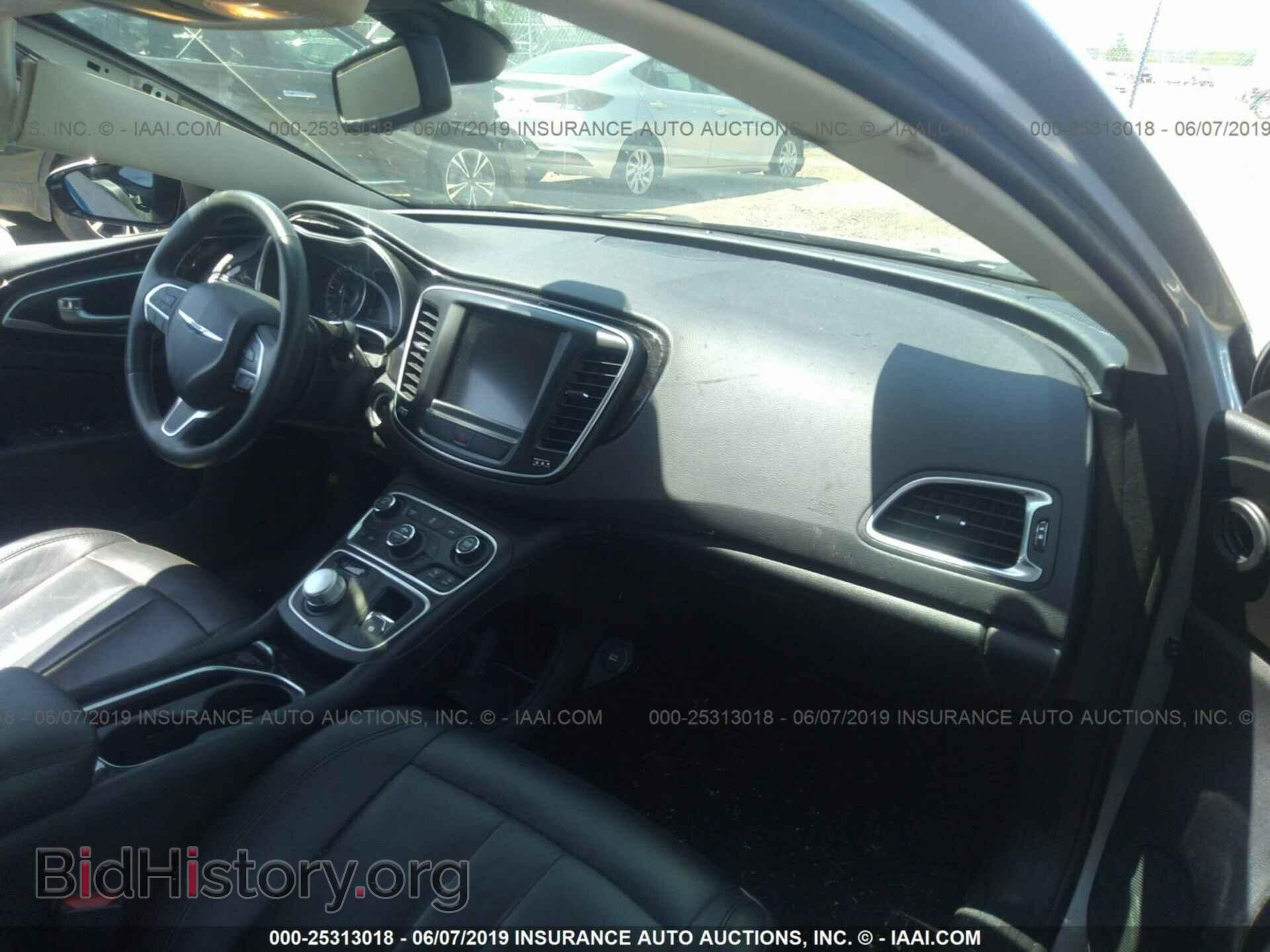 2016 CHRYSLER 200 - VIN: 1C3CCCCB9GN146787 - Фото 5