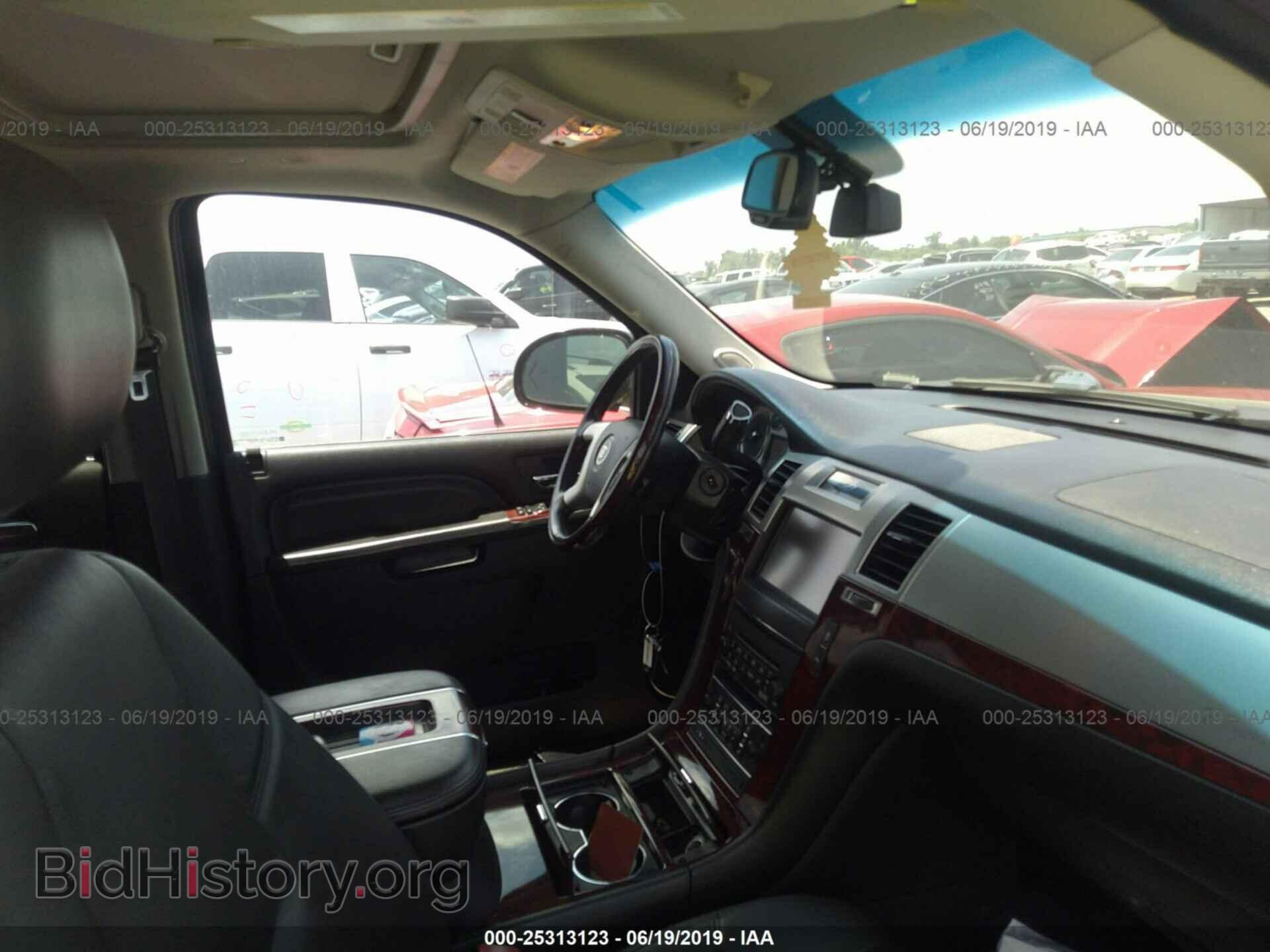 2013 CADILLAC ESCALADE - VIN: 1GYS3BEF3DR254693 - Фото 5