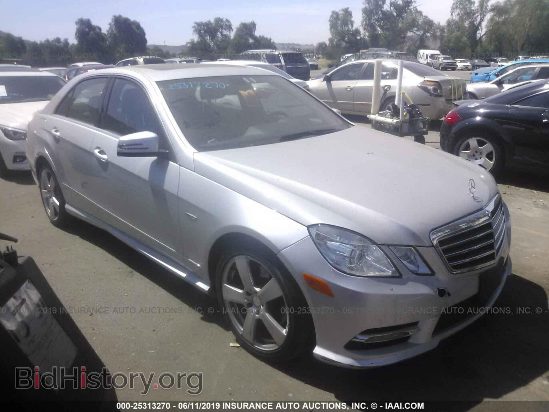 Photo WDDHF5KB6CA590626 - Mercedes-benz E 2012