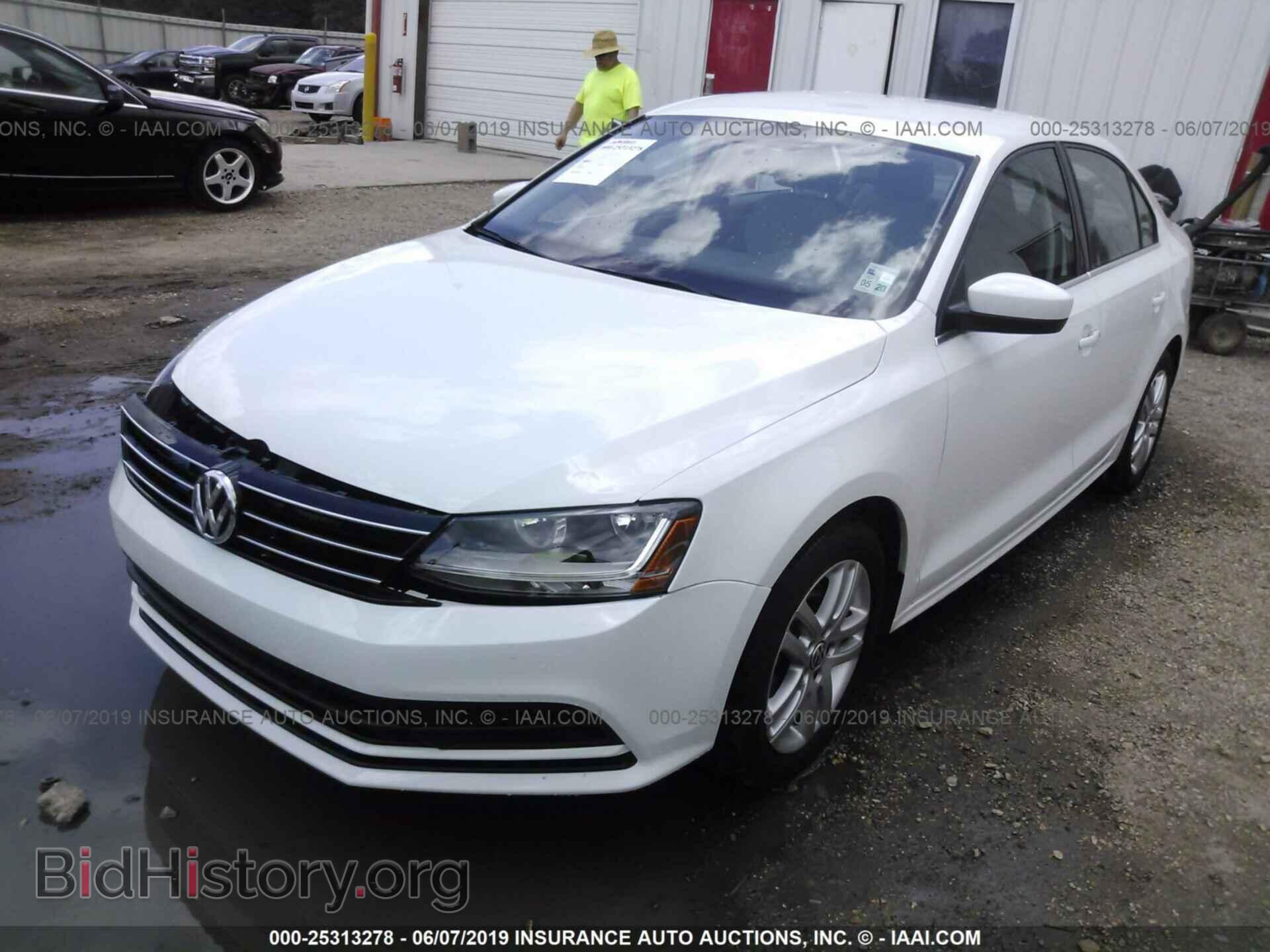 2017 VOLKSWAGEN JETTA - VIN: 3VW2B7AJ9HM222206 - Фото 2