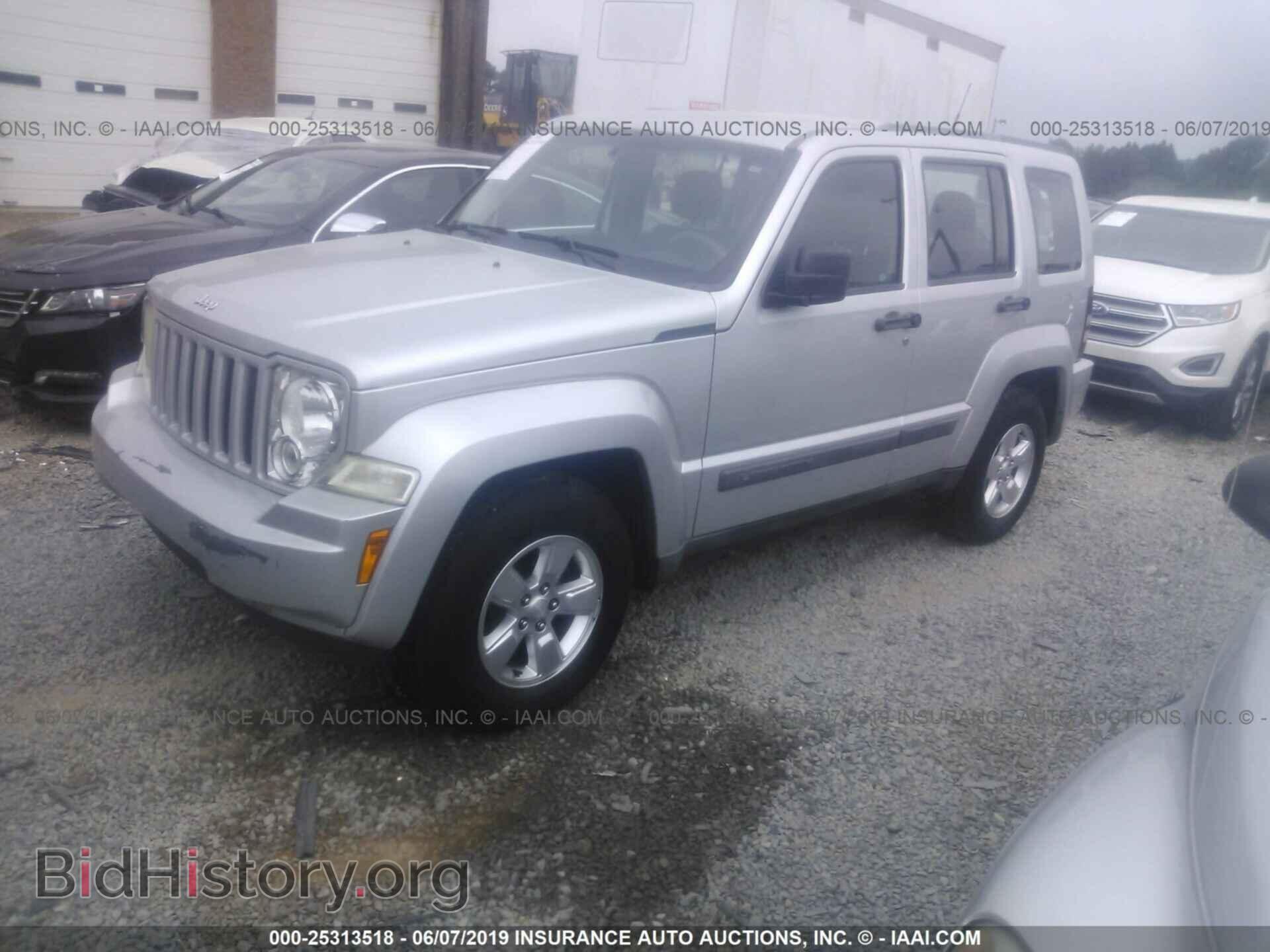 2011 JEEP LIBERTY - VIN: 1J4PP2GK2BW539100 - Фото 2