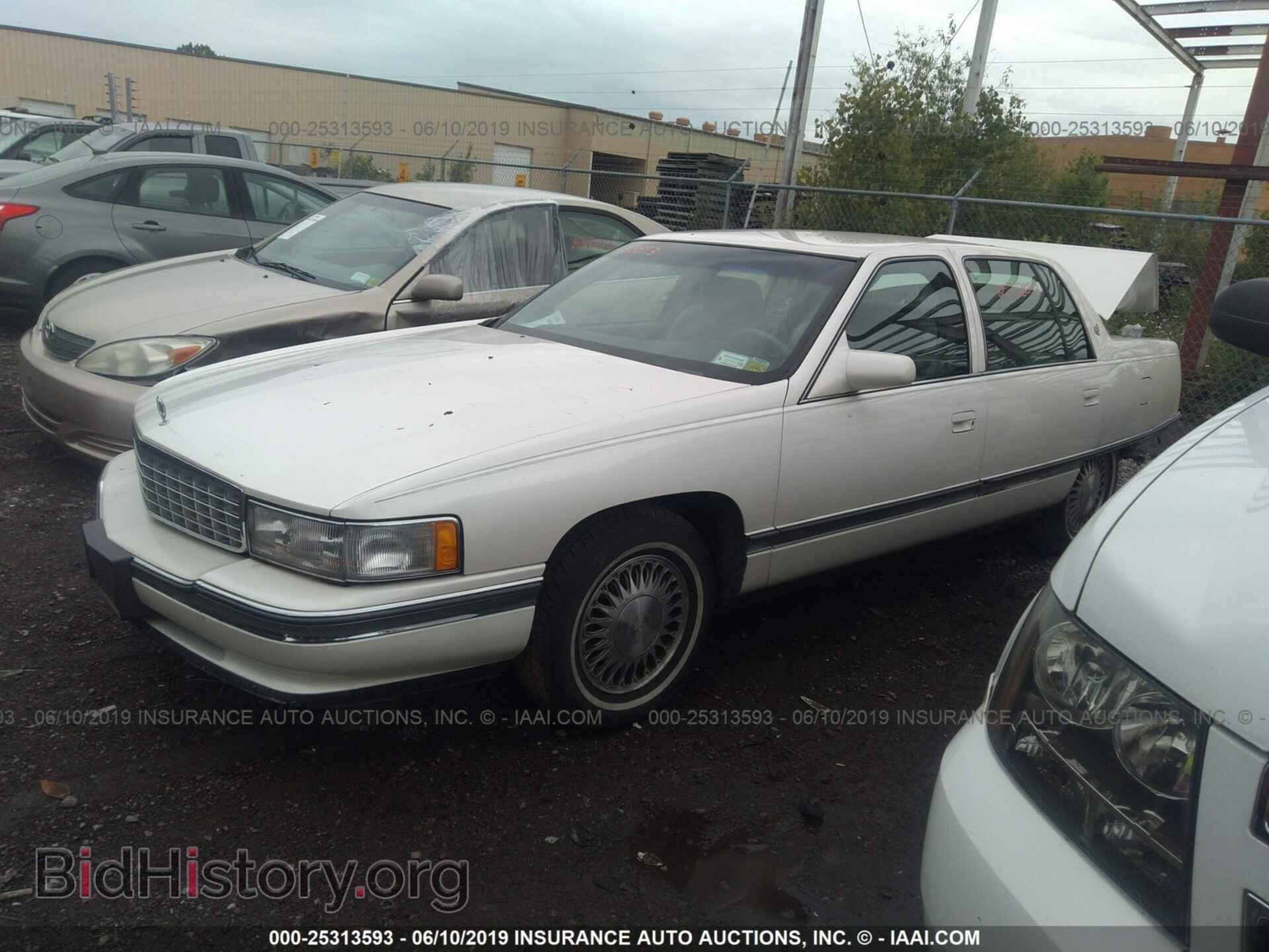 1994 CADILLAC DEVILLE - VIN: 1G6KD52B2RU271031 - Фото 2