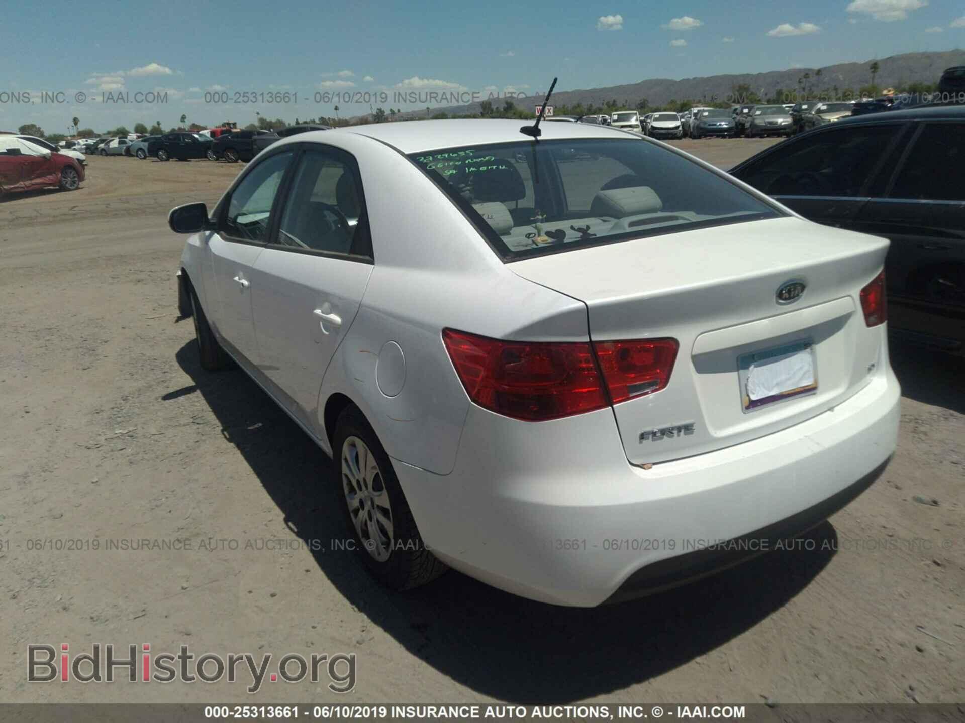 2013 KIA FORTE - VIN: KNAFU4A2XD5740778 - Фото 3