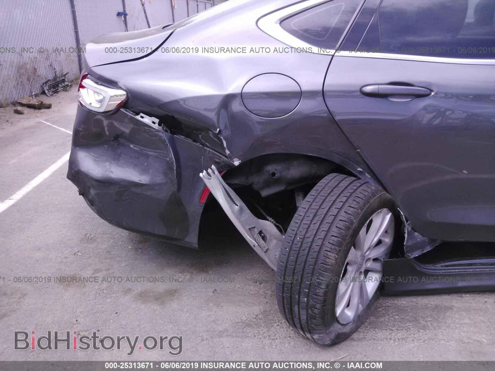 2016 CHRYSLER 200 - VIN: 1C3CCCAB6GN108467 - Photo 6