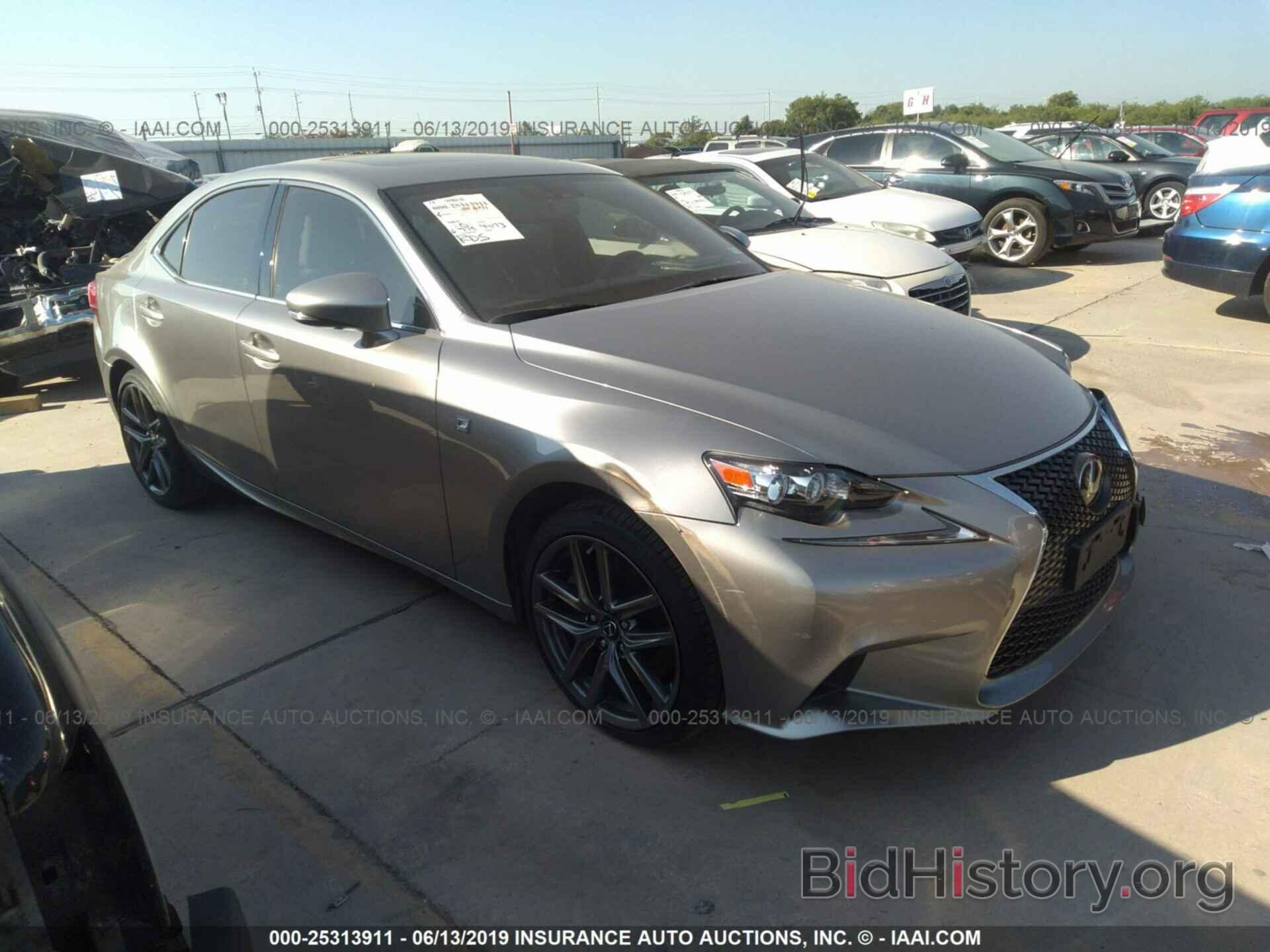 Photo JTHBA1D29G5007127 - LEXUS IS 2016