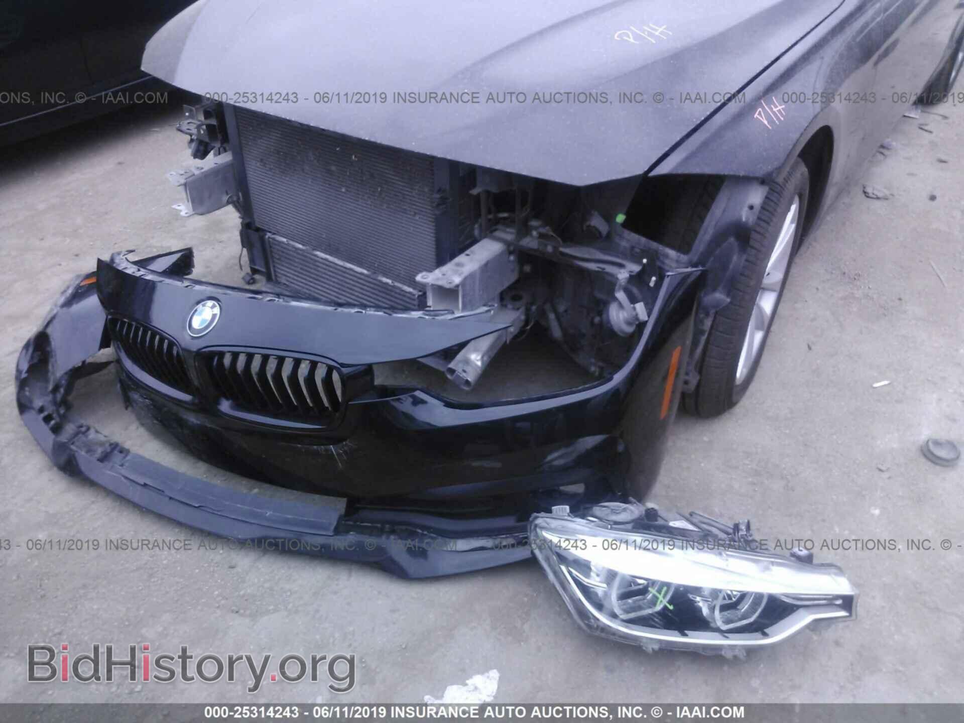 2016 BMW 320 - VIN: WBA8A9C56GK618558 - Photo 6