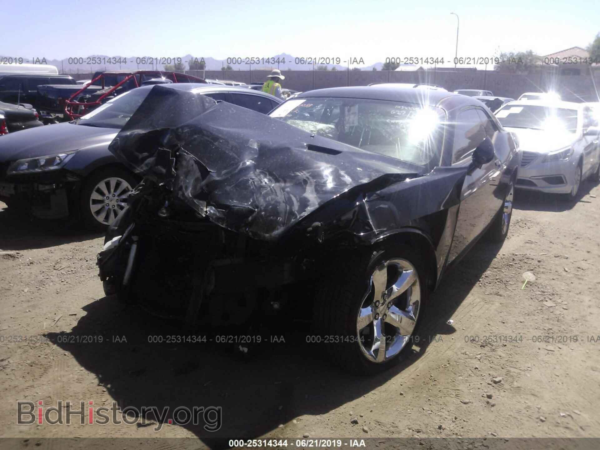 2013 DODGE CHALLENGER - VIN: 2C3CDYAGXDH553708 - Photo 2