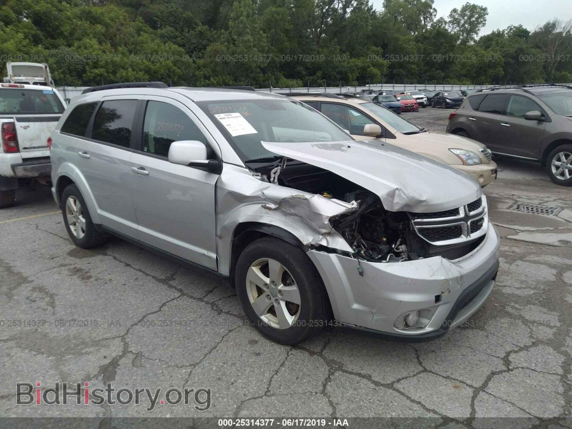 Фотография 3C4PDCBB3CT392143 - DODGE JOURNEY 2012