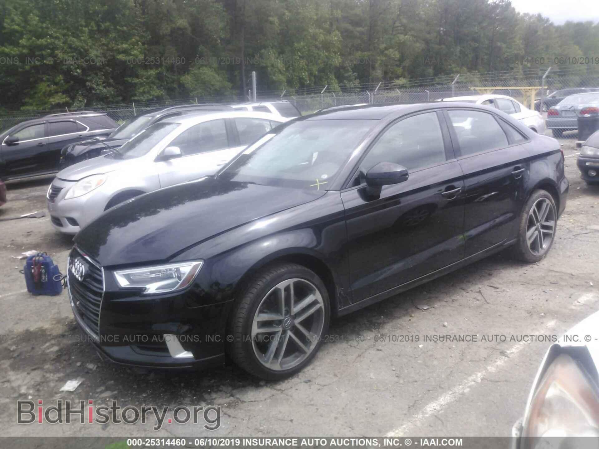 2017 AUDI A3 - VIN: WAUB8GFF4H1043510 - Фото 2