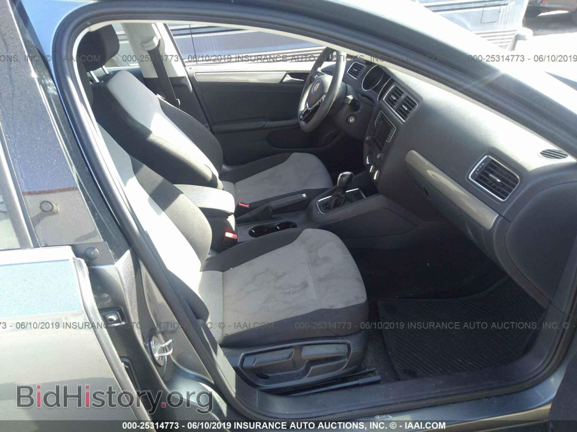 2017 VOLKSWAGEN JETTA - VIN: 3VW2B7AJ8HM216414 - Фото 5