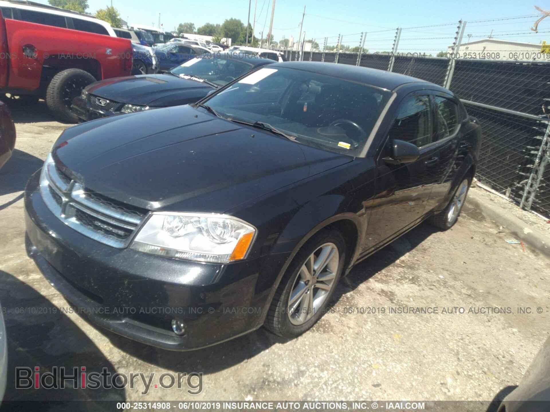 2011 DODGE AVENGER - VIN: 1B3BD1FG1BN508248 - Фото 2