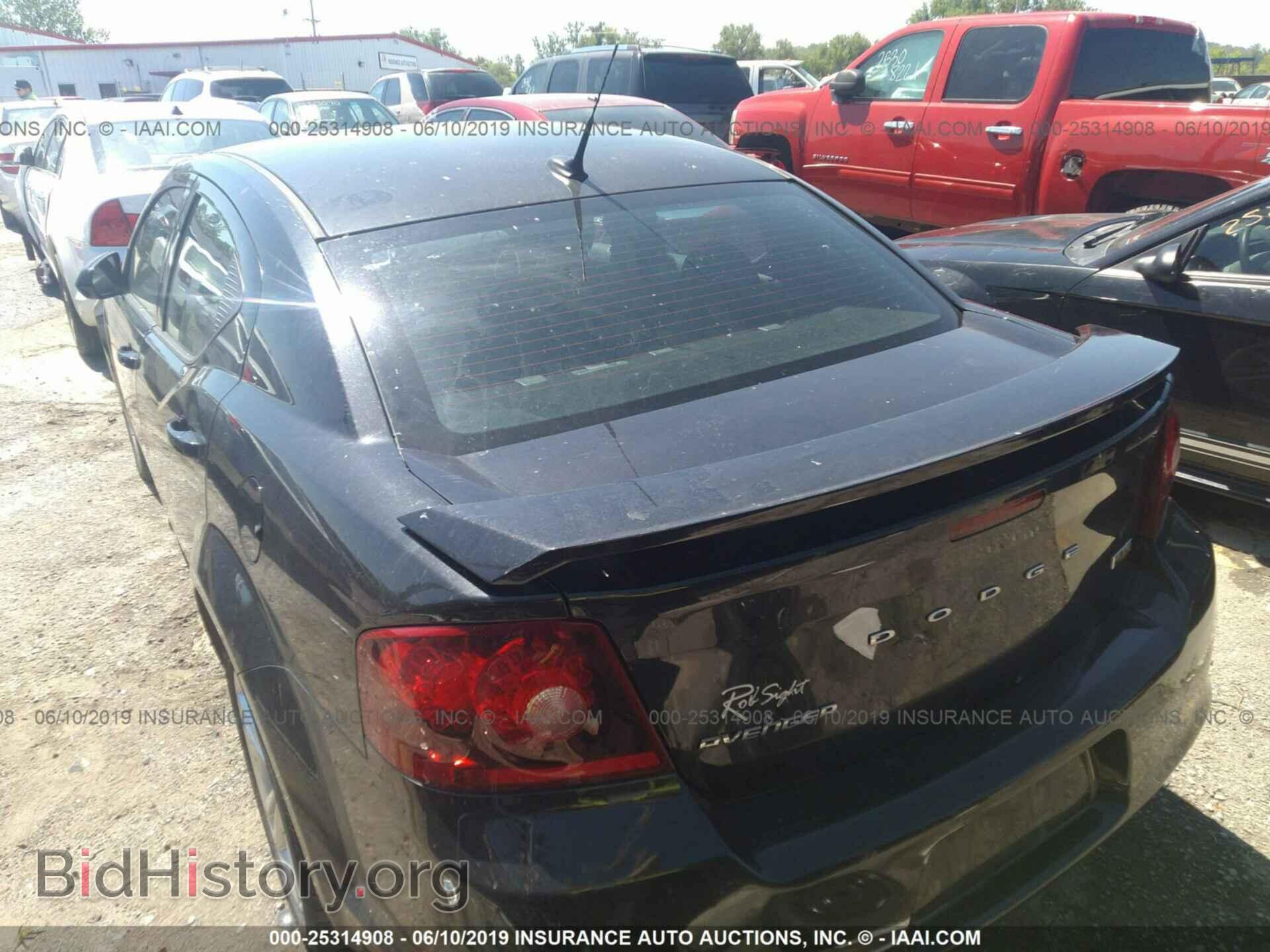 2011 DODGE AVENGER - VIN: 1B3BD1FG1BN508248 - Фото 3