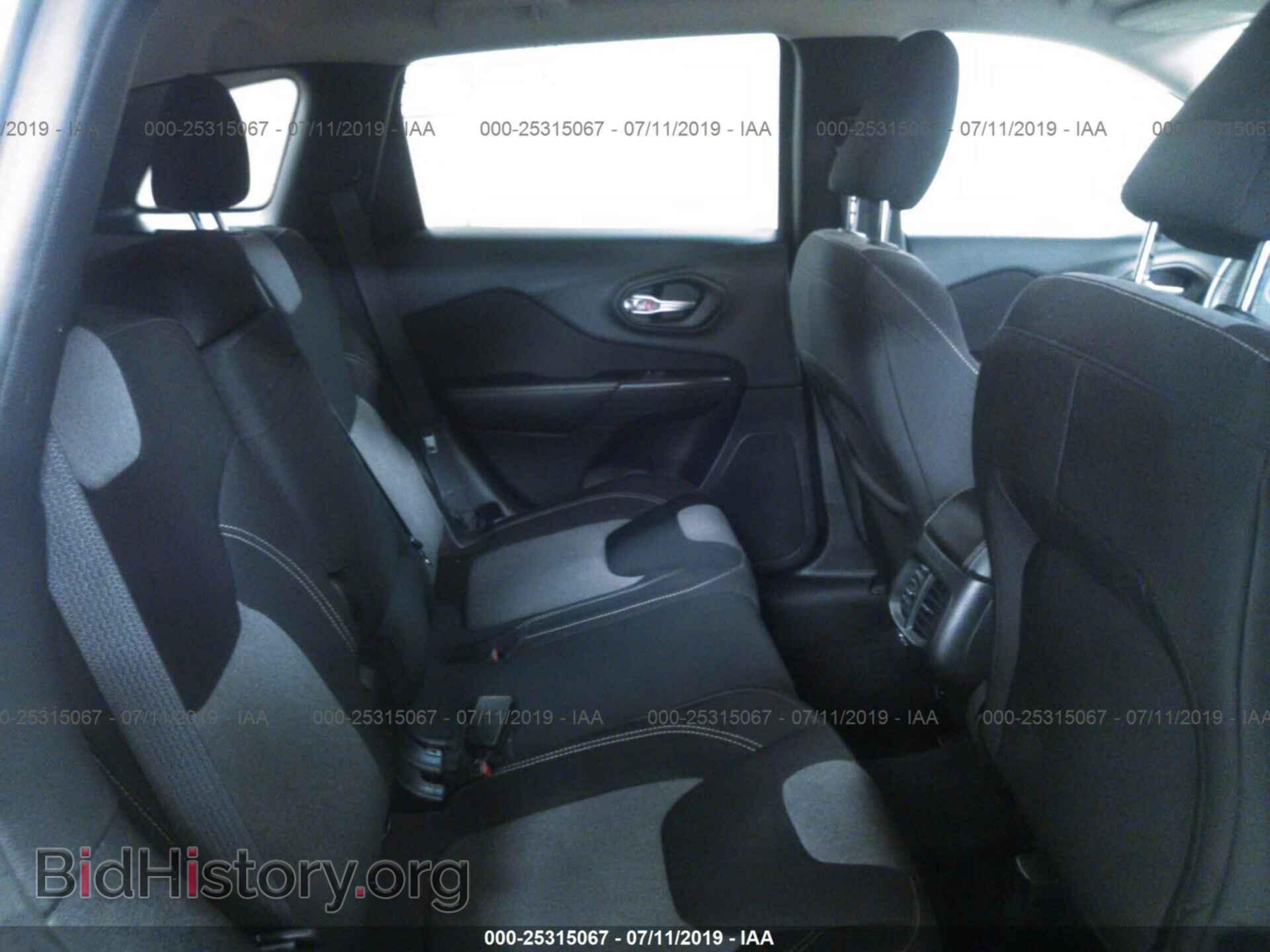 2014 JEEP CHEROKEE - VIN: 1C4PJLCB2EW148715 - Photo 8