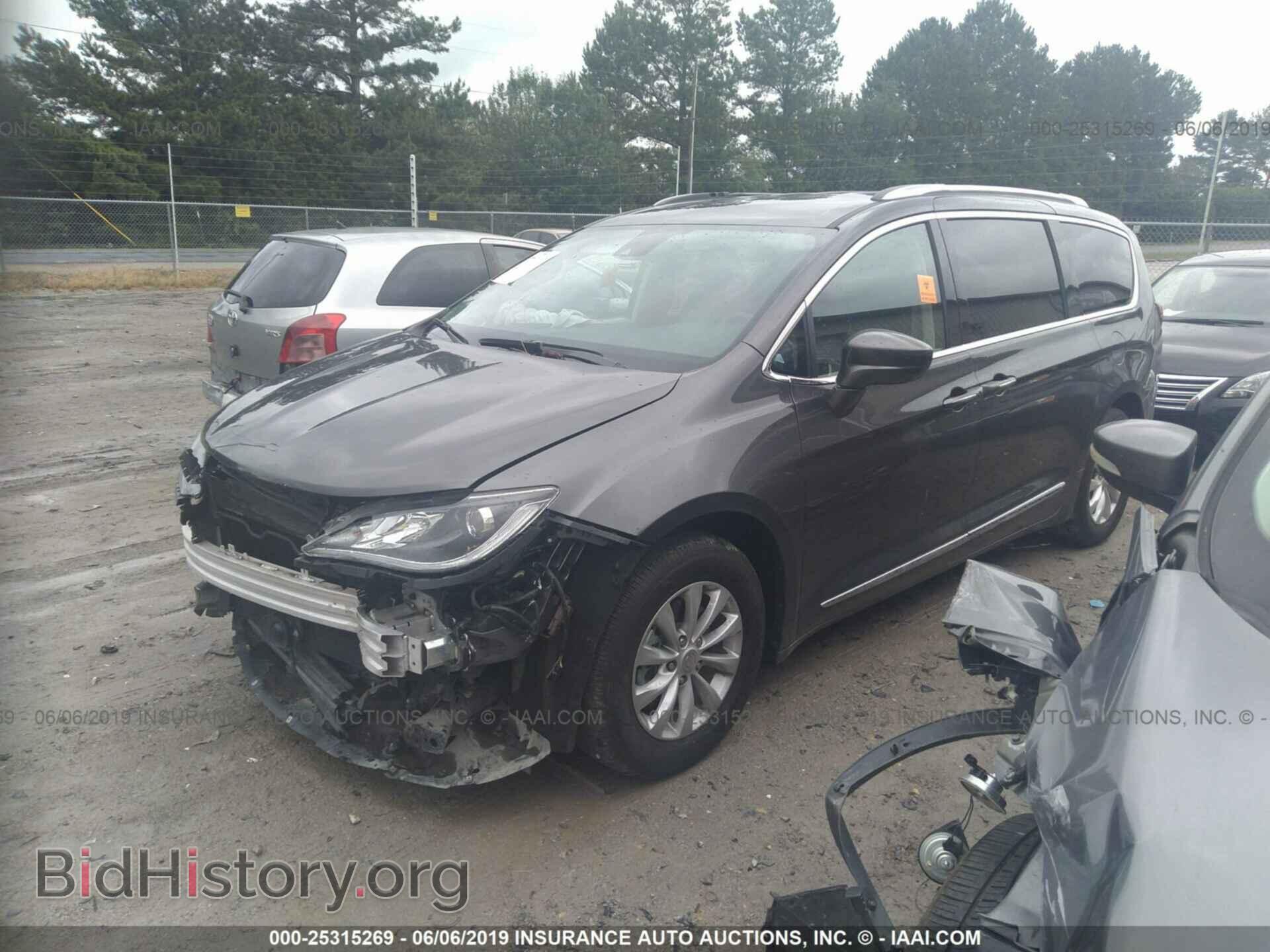 2018 CHRYSLER PACIFICA - VIN: 2C4RC1BG9JR291345 - Фото 2