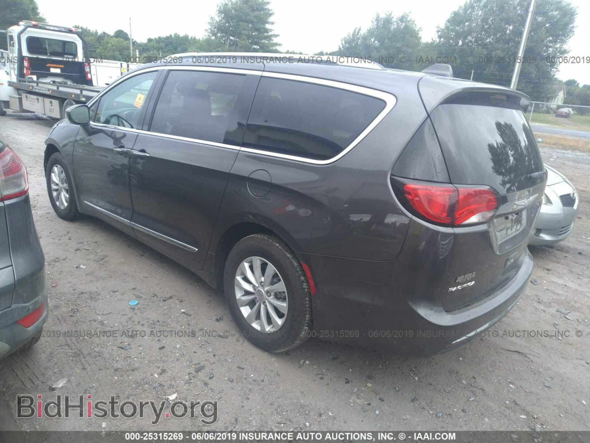 2018 CHRYSLER PACIFICA - VIN: 2C4RC1BG9JR291345 - Фото 3