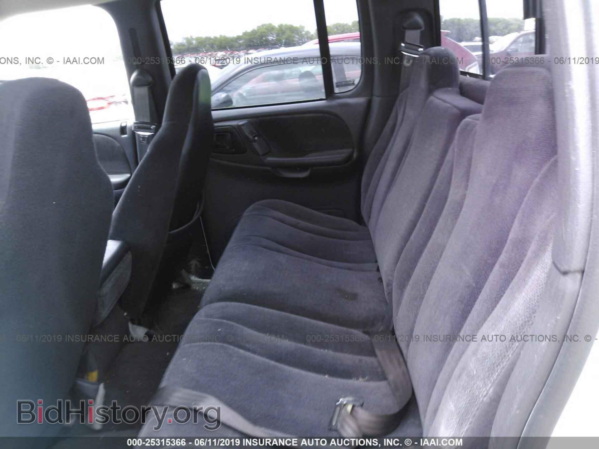 2000 DODGE DAKOTA - VIN: 1B7HG2AZ7YS757176 - Фото 8