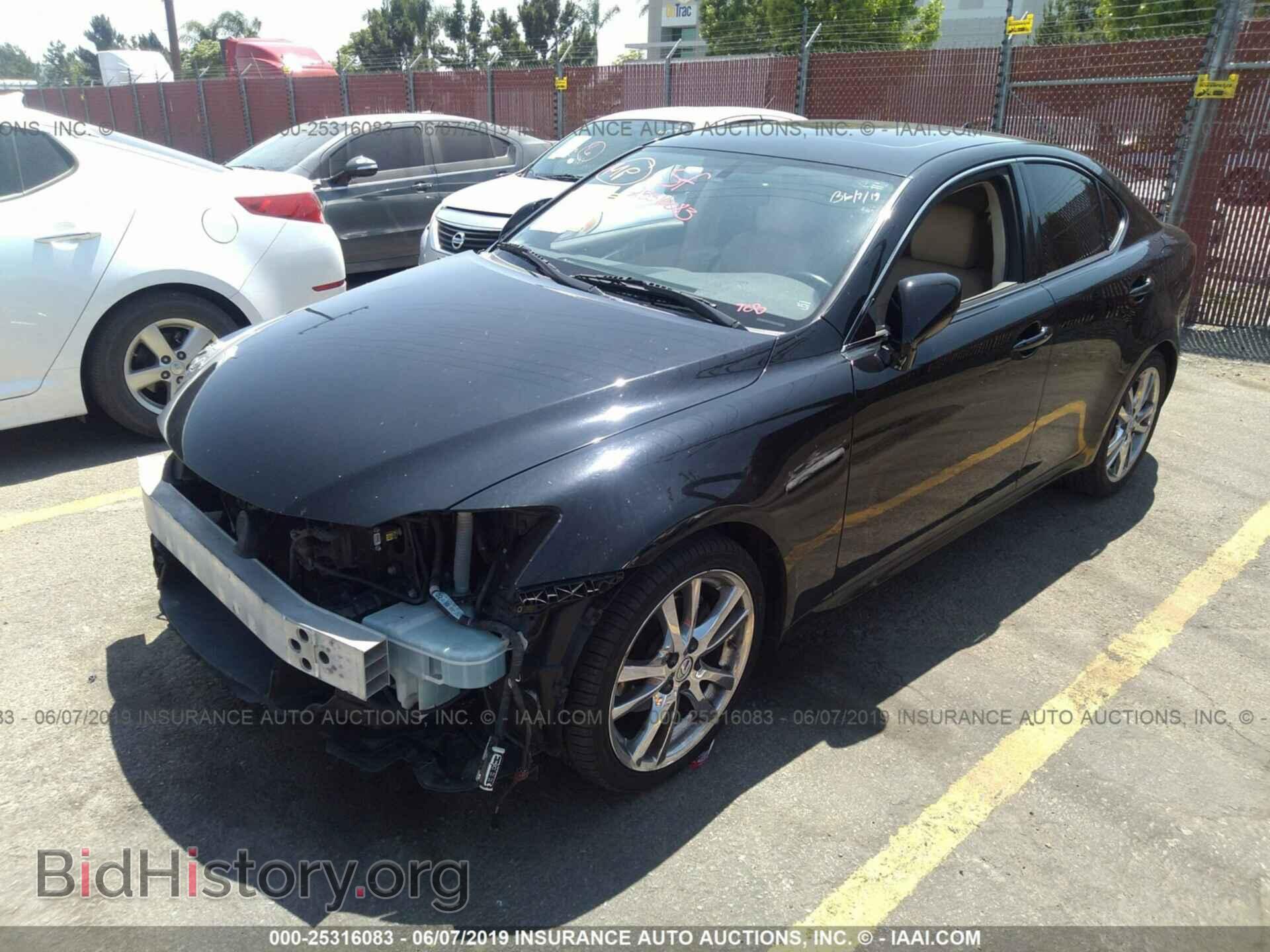 2008 LEXUS IS - VIN: JTHBK262X82060423 - Photo 2