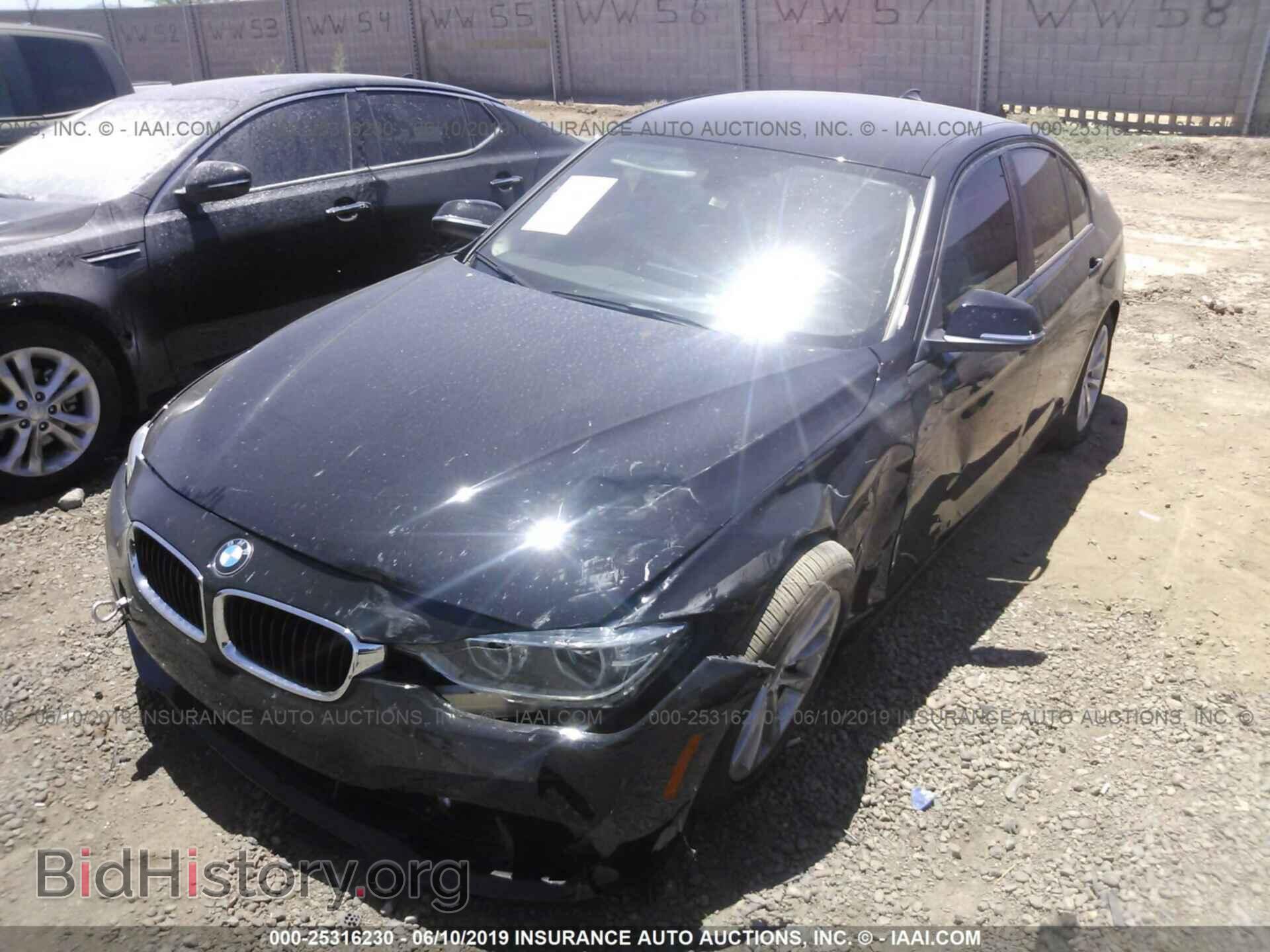 2018 BMW 320 - VIN: WBA8A9C51JAH12590 - Photo 6