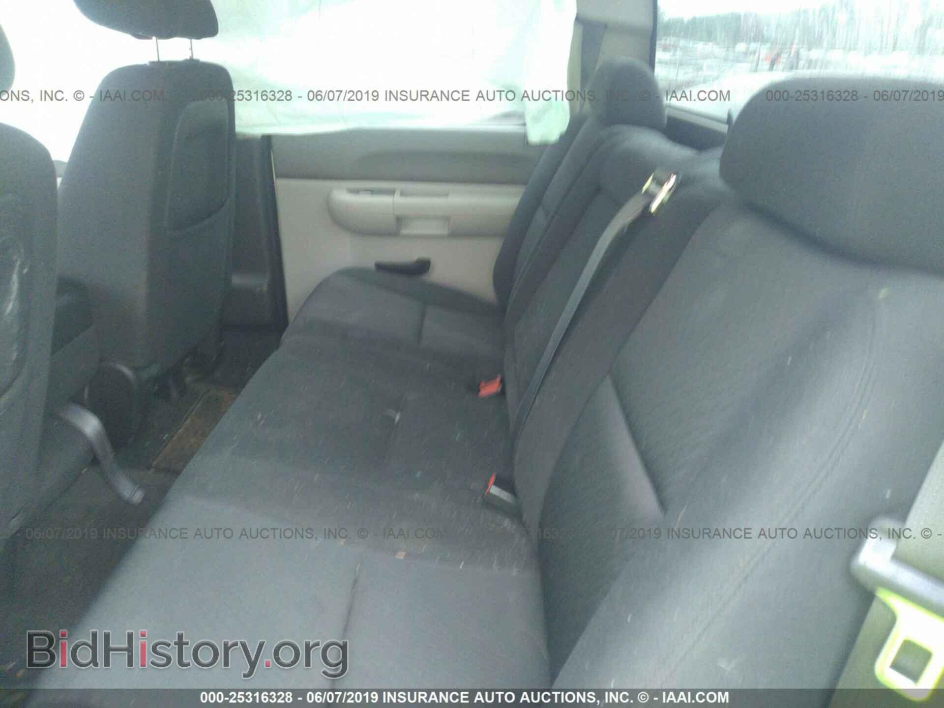 2011 CHEVROLET SILVERADO - VIN: 3GCPCPE02BG330549 - Фото 8