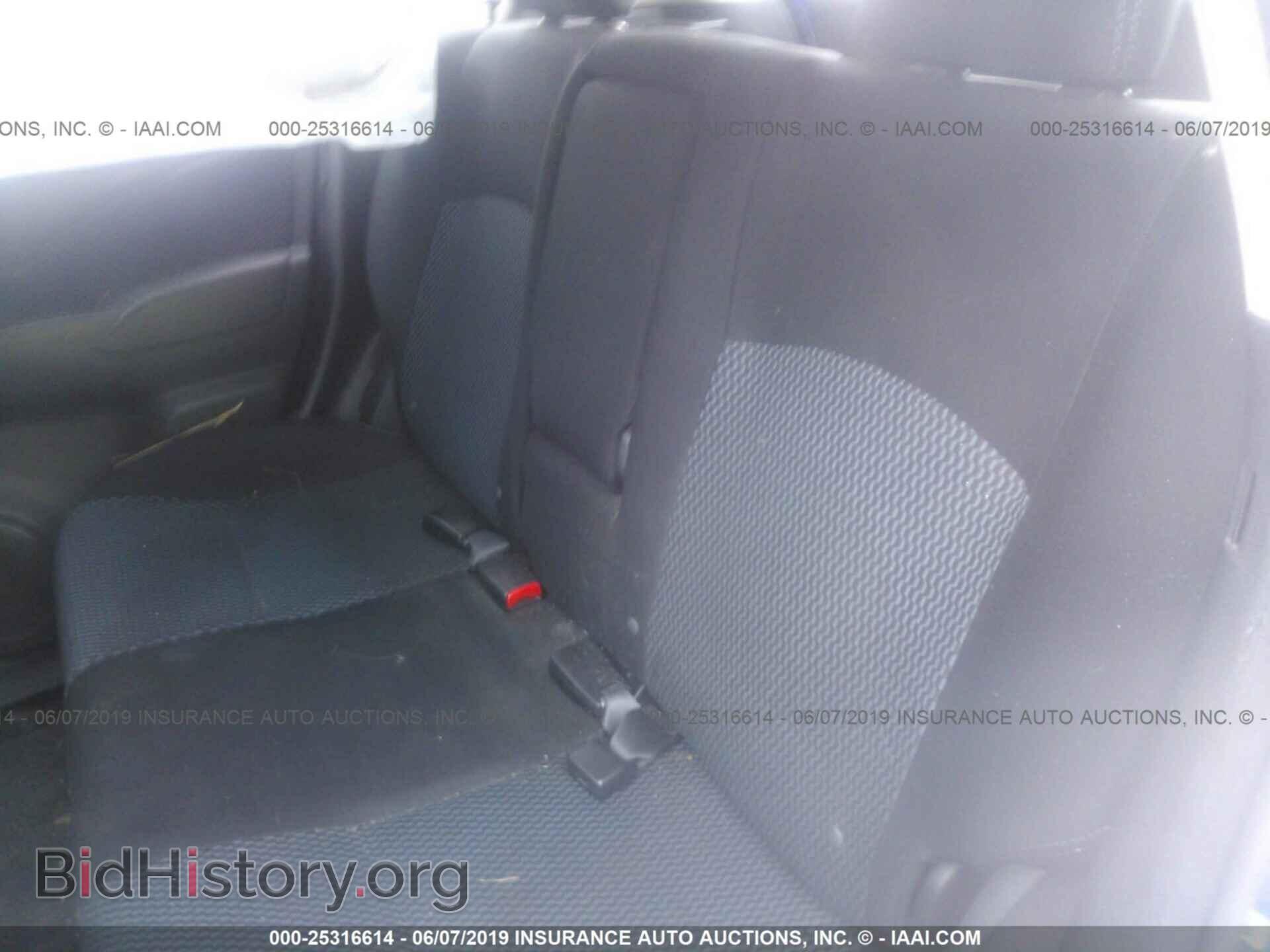 2014 NISSAN VERSA NOTE - VIN: 3N1CE2CP5EL420529 - Фото 8