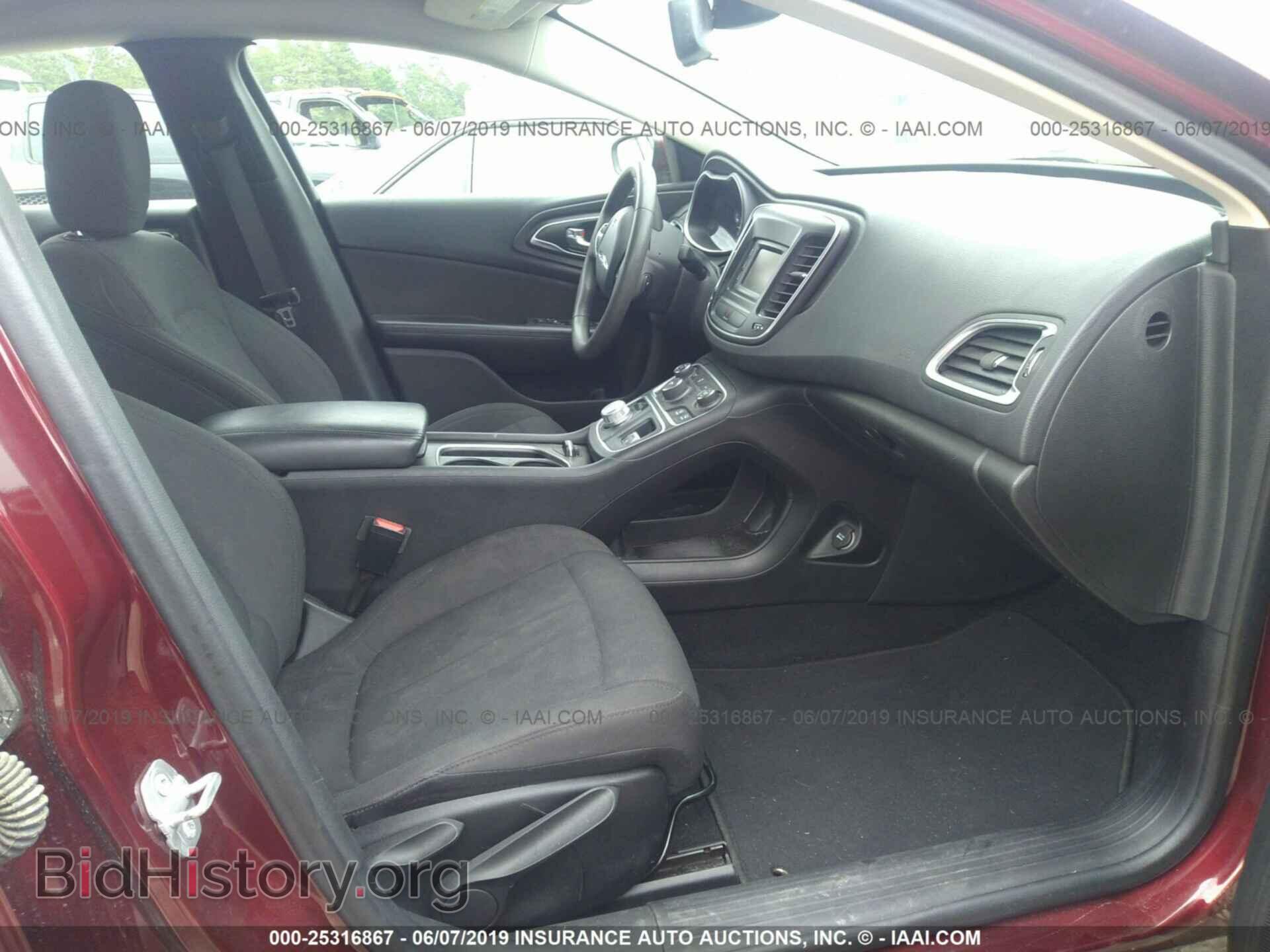 2016 CHRYSLER 200 - VIN: 1C3CCCAB6GN128010 - Фото 5