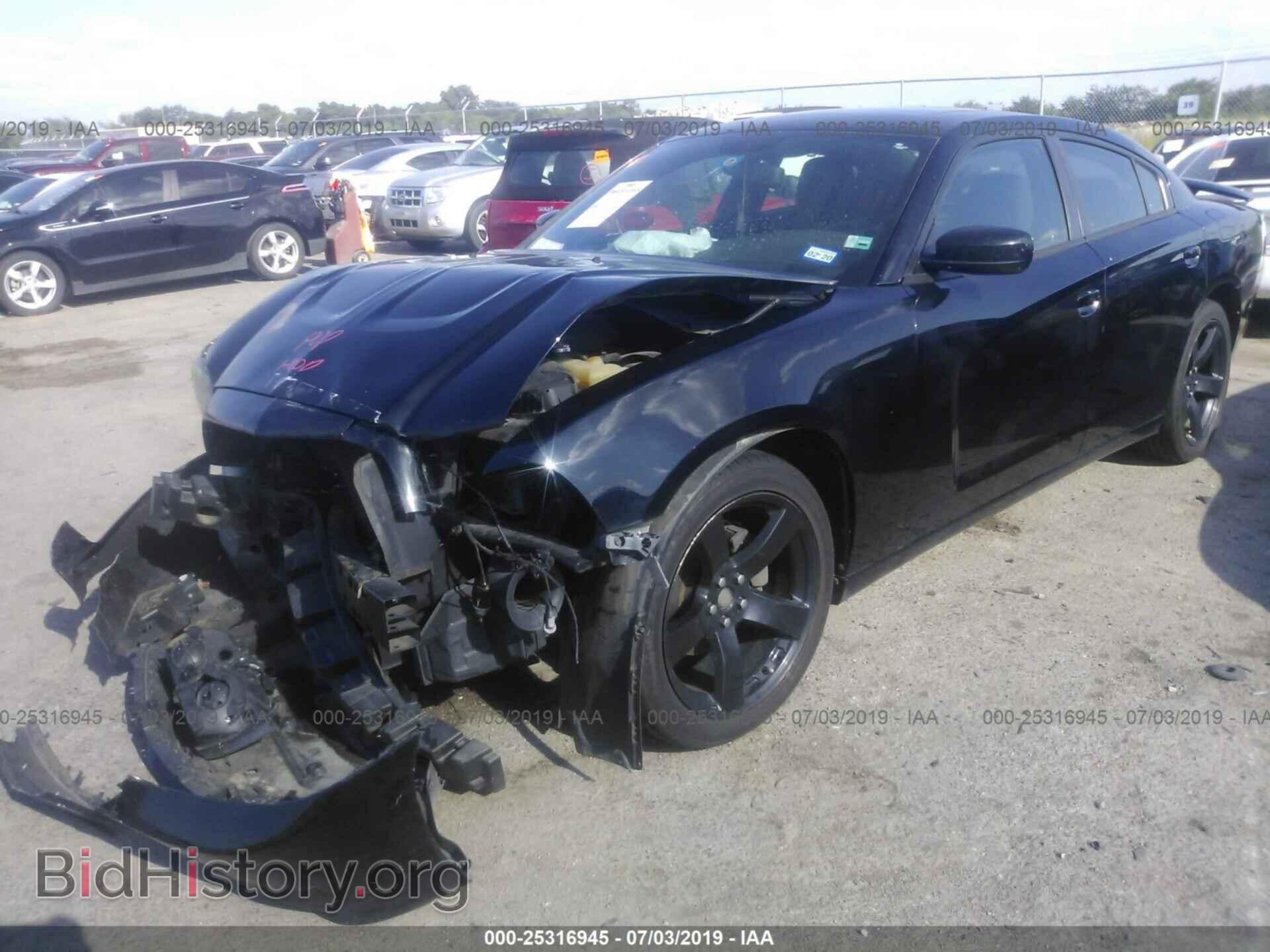 2011 DODGE CHARGER - VIN: 2B3CL3CG3BH593447 - Фото 2