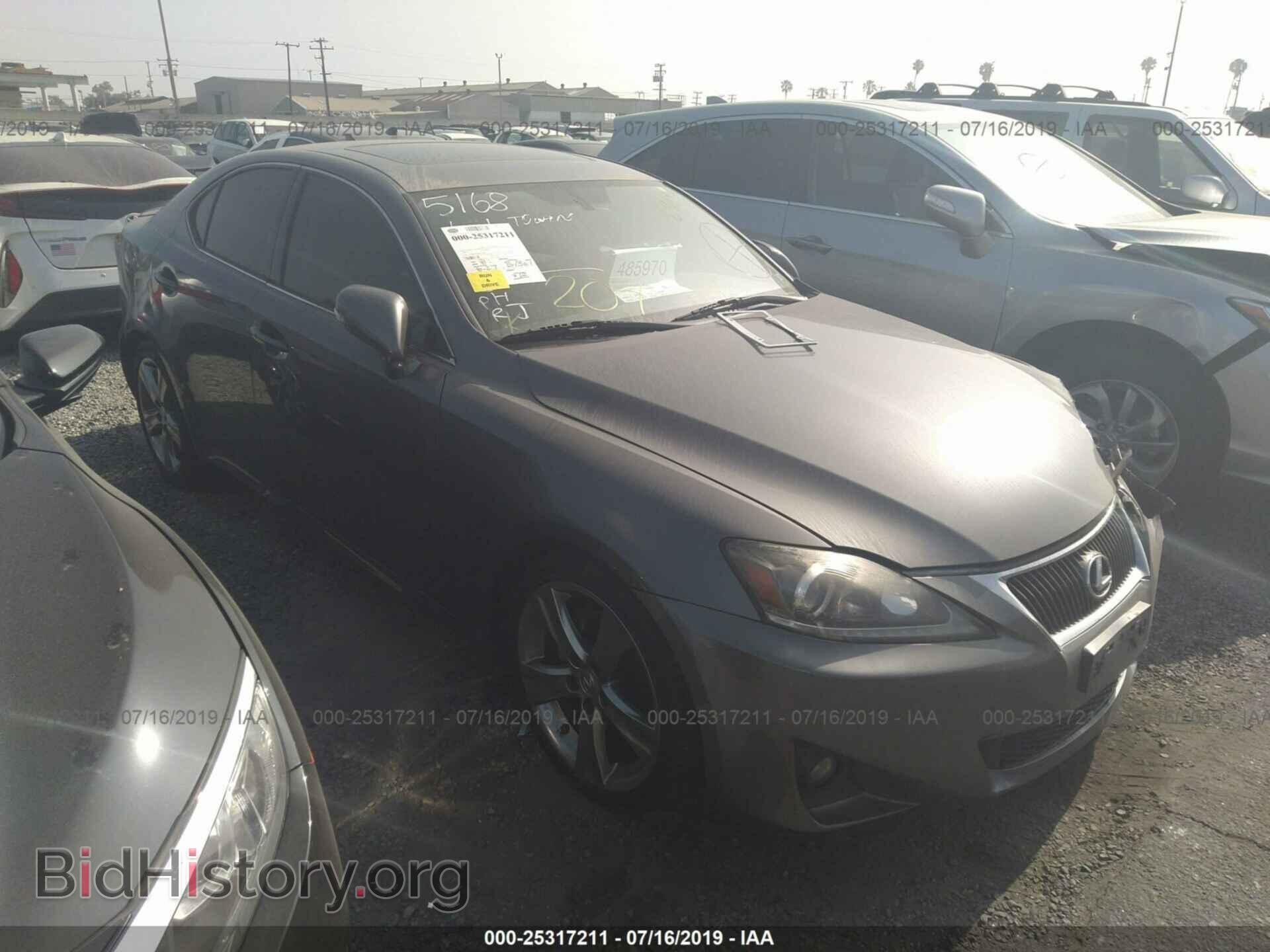 Photo JTHBF5C20C5169975 - LEXUS IS 2012
