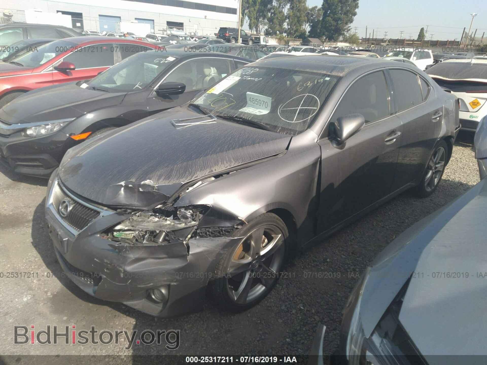 2012 LEXUS IS - VIN: JTHBF5C20C5169975 - Photo 2